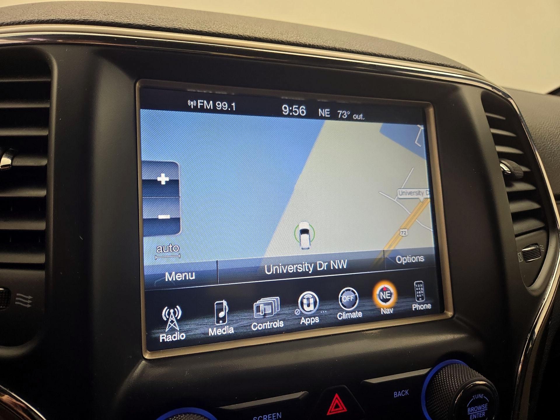 Thumbnail: 2014 Jeep Grand Cherokee - 14