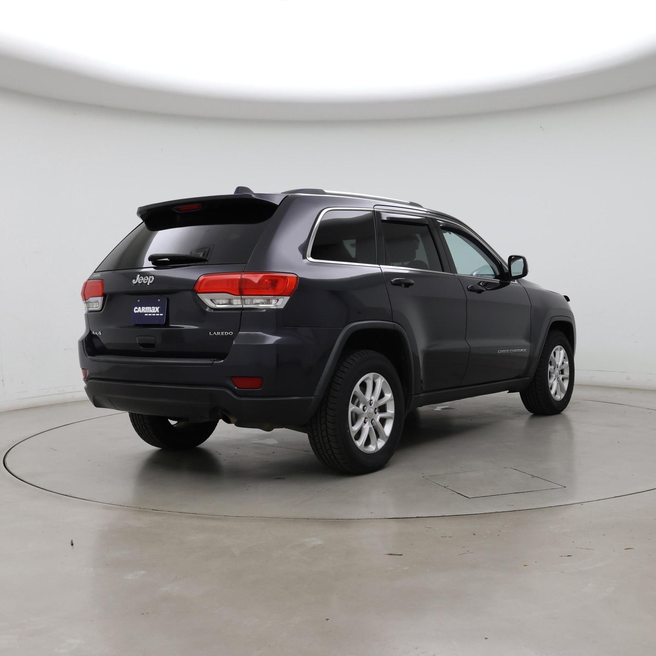 Thumbnail: 2014 Jeep Grand Cherokee - 8