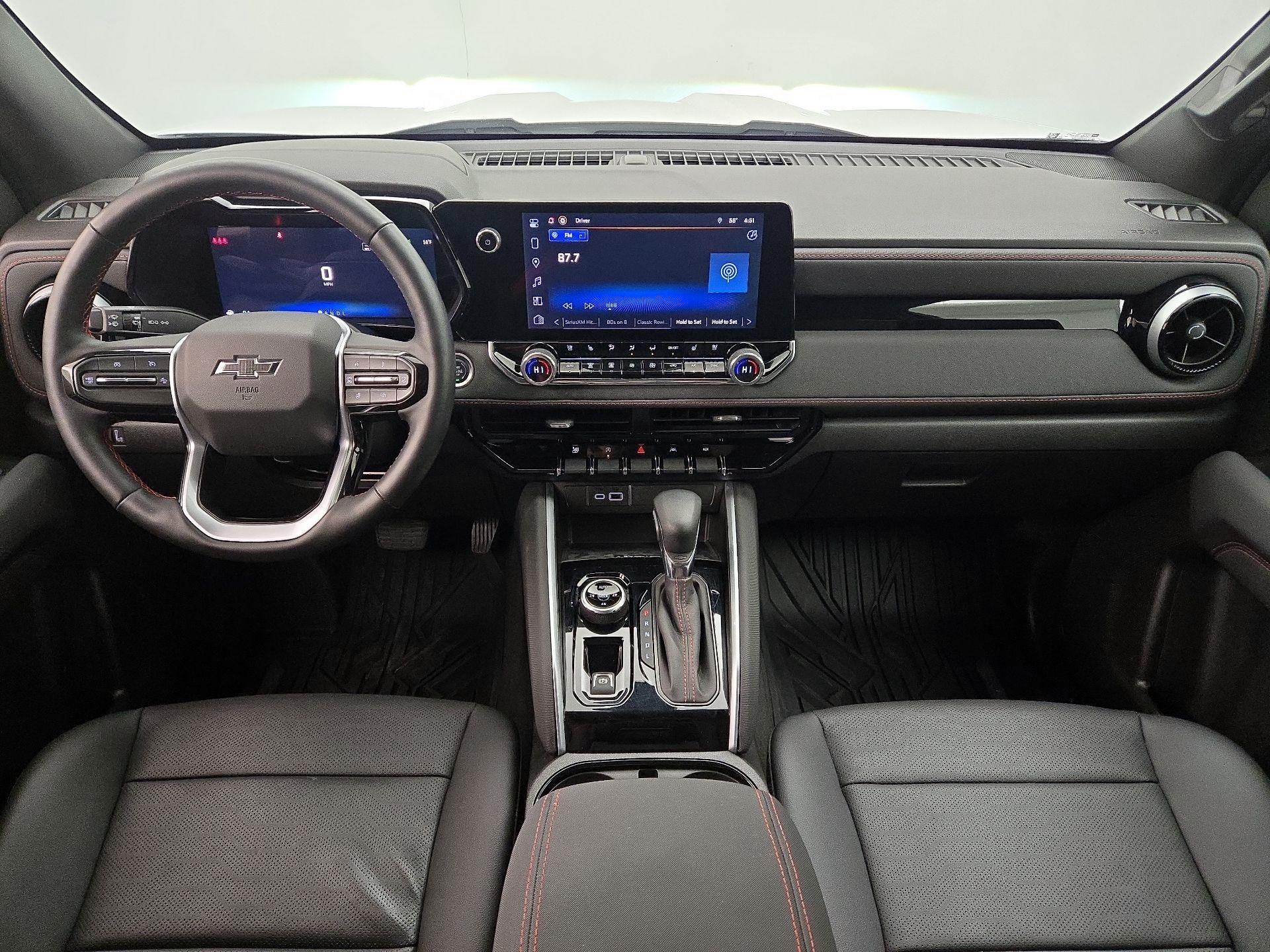 Thumbnail: 2024 Chevrolet Colorado - 9