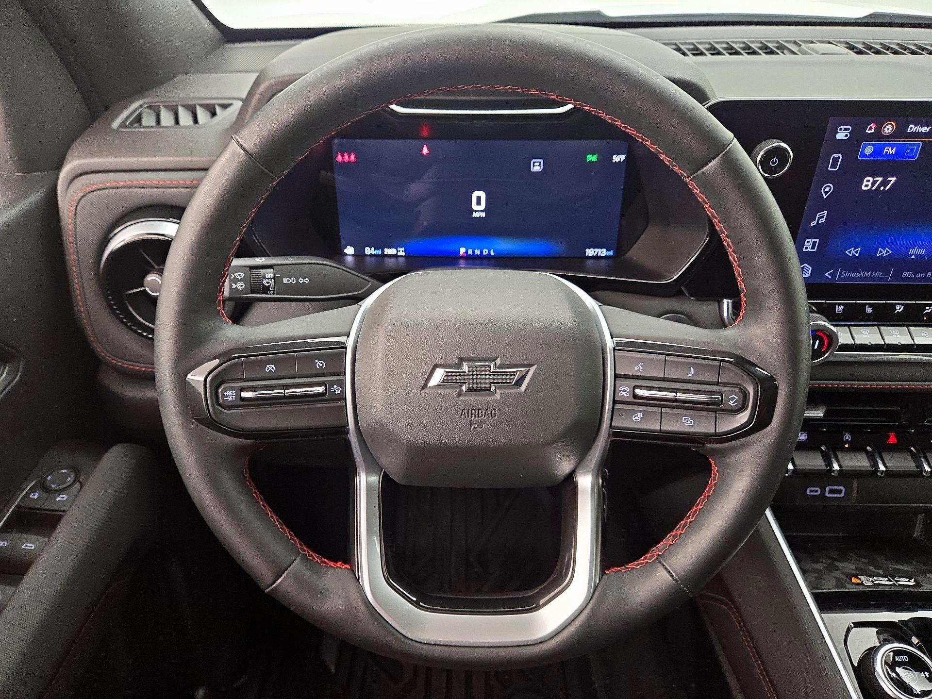 Thumbnail: 2024 Chevrolet Colorado - 10