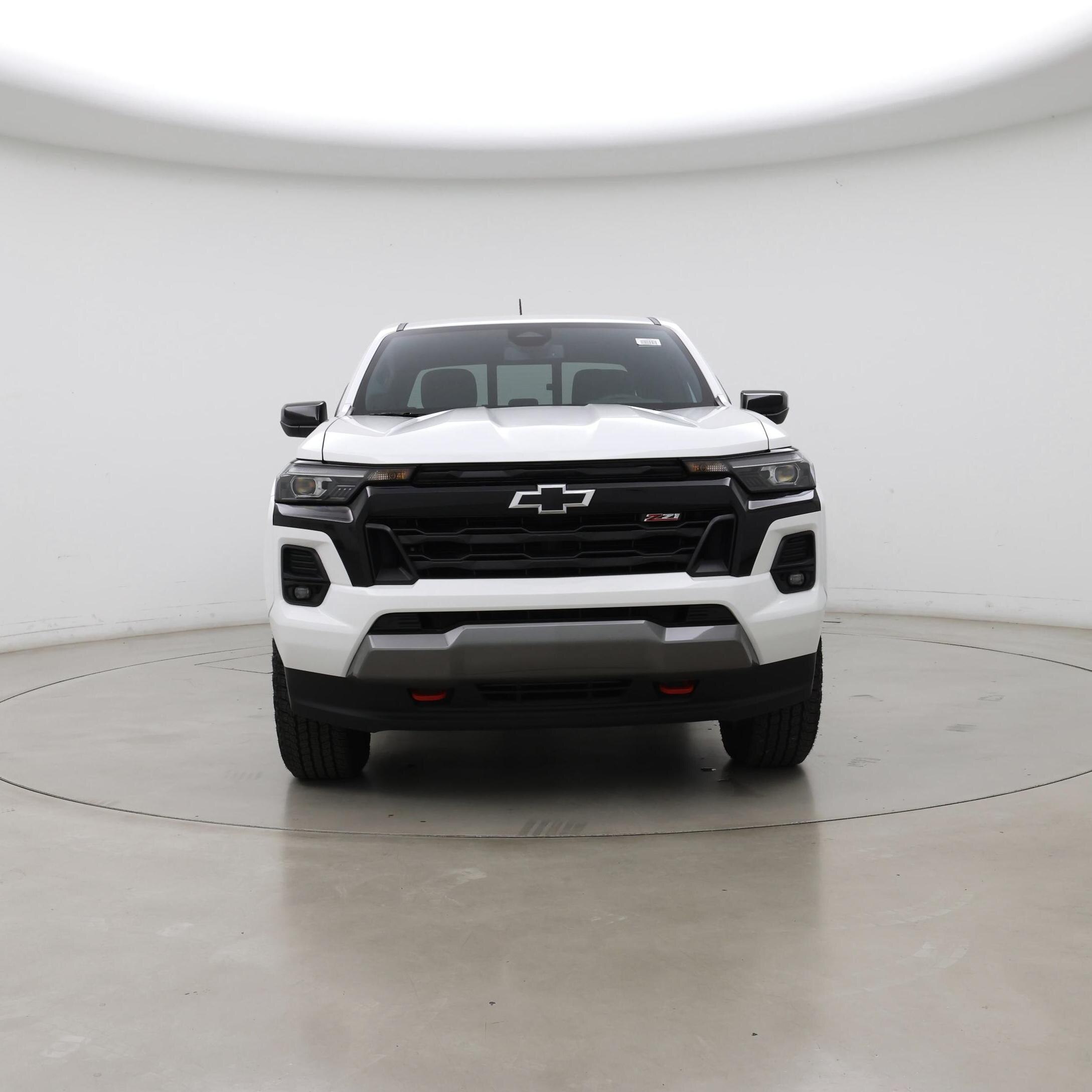 Thumbnail: 2024 Chevrolet Colorado - 5