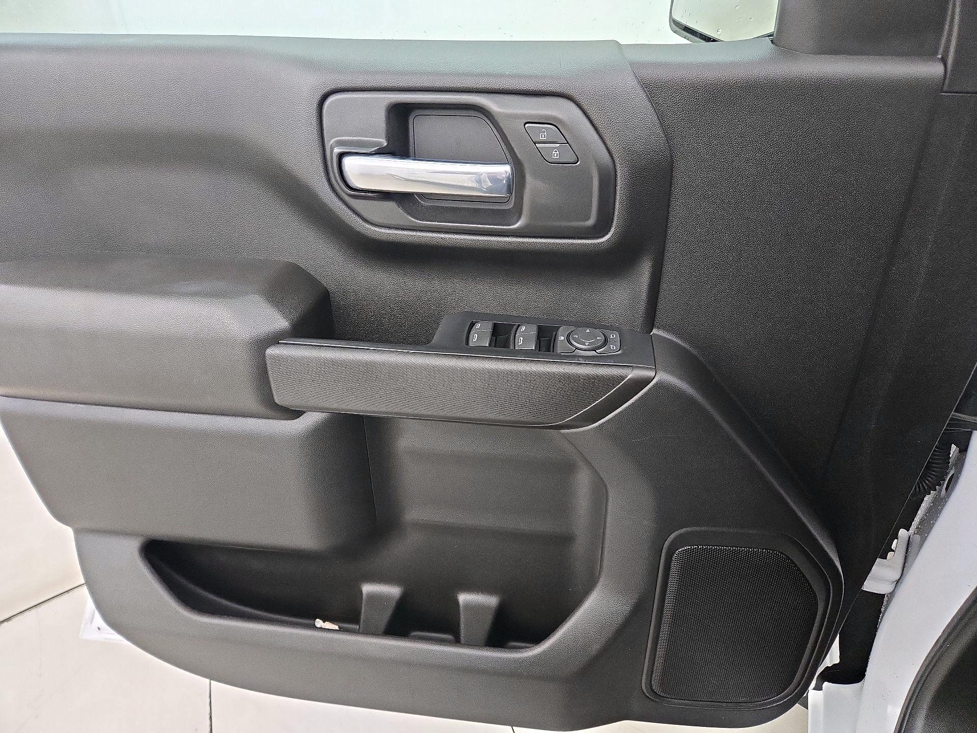 Thumbnail: 2023 Chevrolet Silverado 1500 - 12