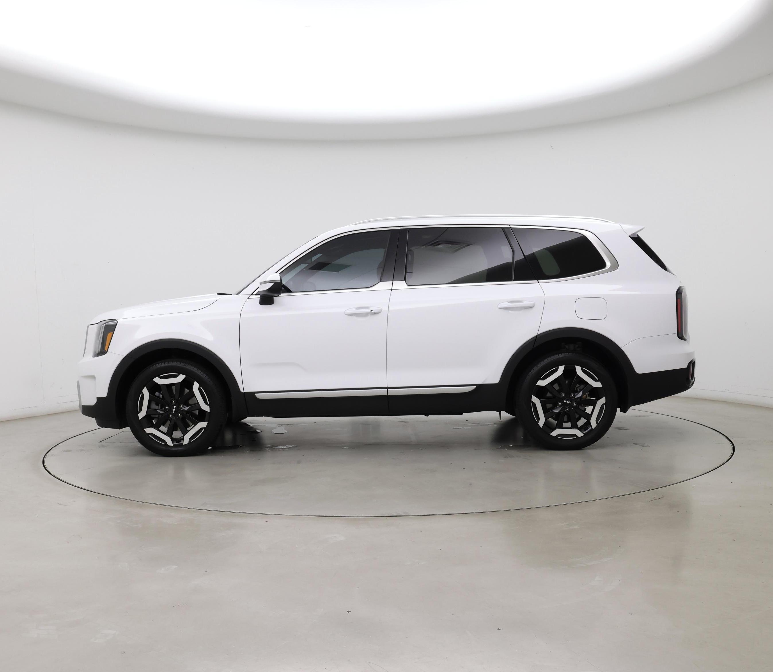 Thumbnail: 2024 Kia Telluride - 3