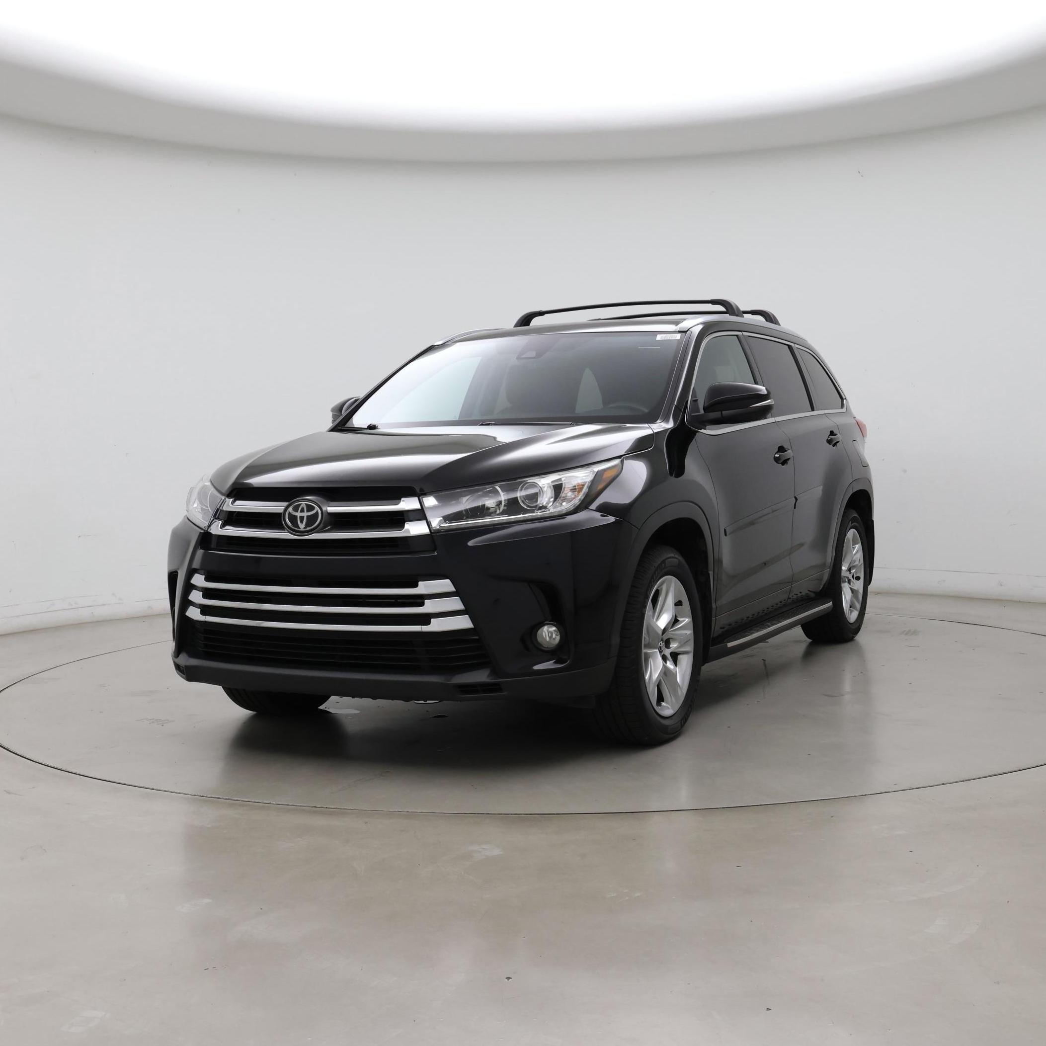 Thumbnail: 2017 Toyota Highlander - 4