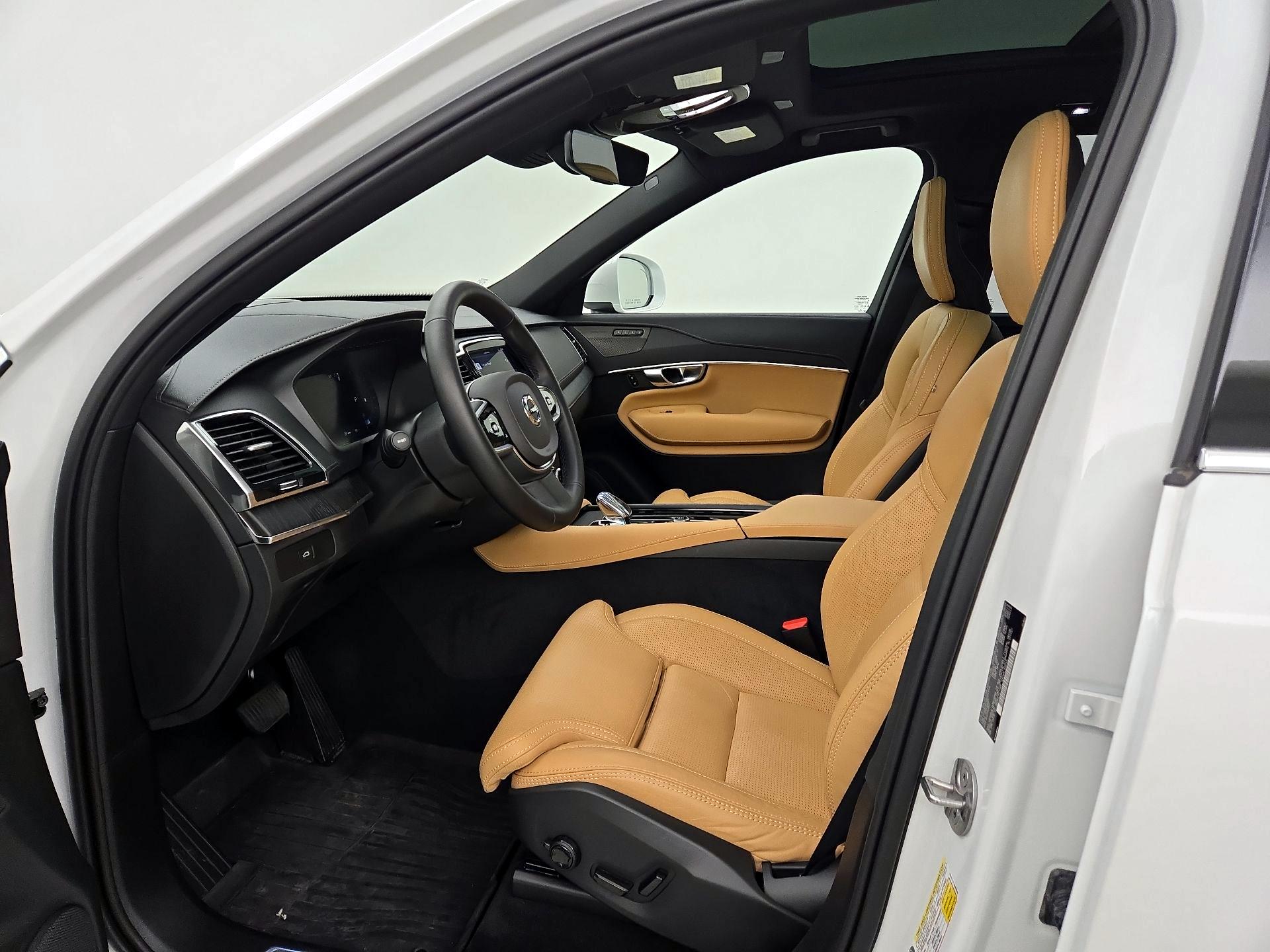 Thumbnail: 2024 Volvo XC90 - 11