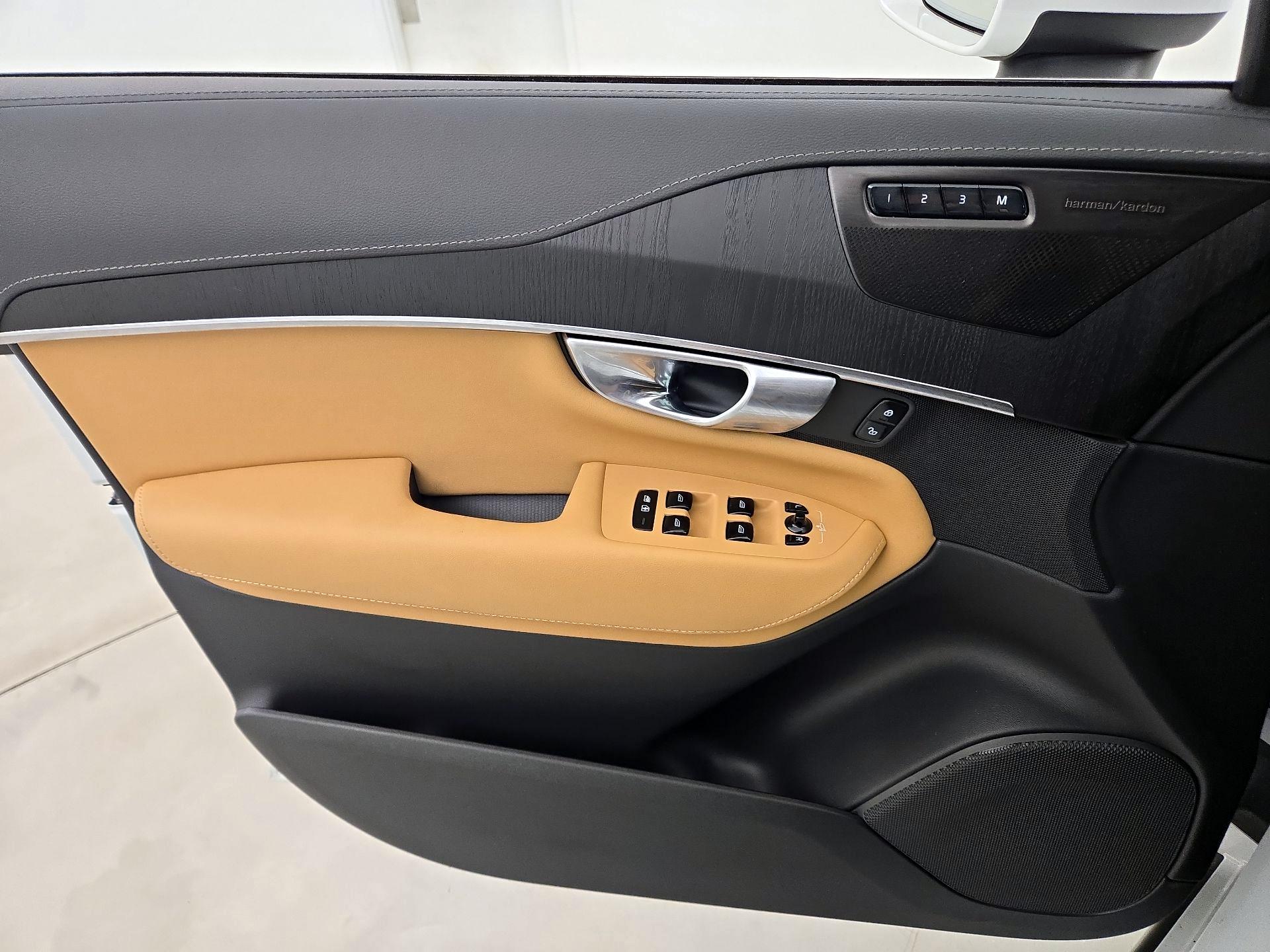 Thumbnail: 2024 Volvo XC90 - 12