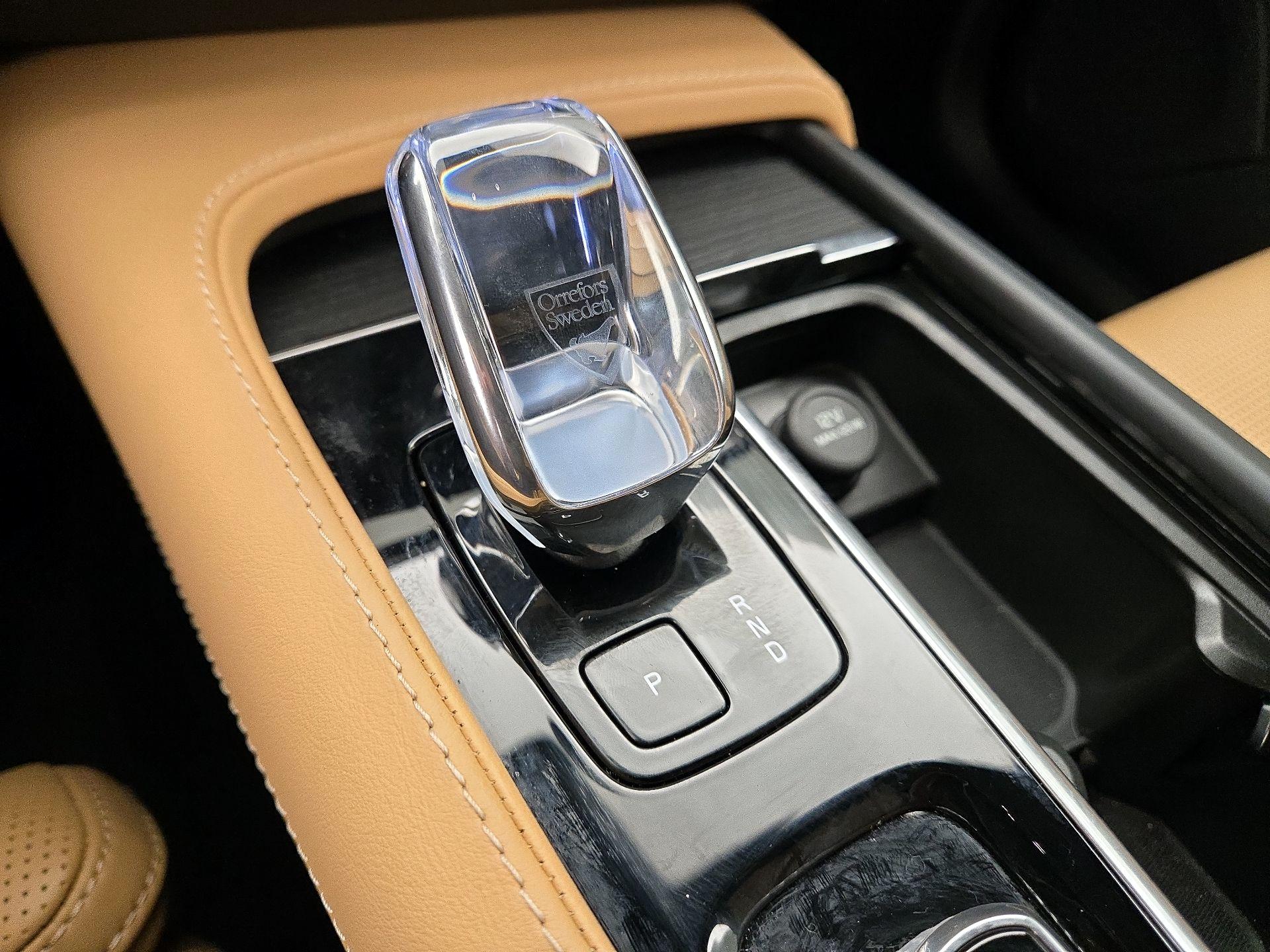 Thumbnail: 2024 Volvo XC90 - 17