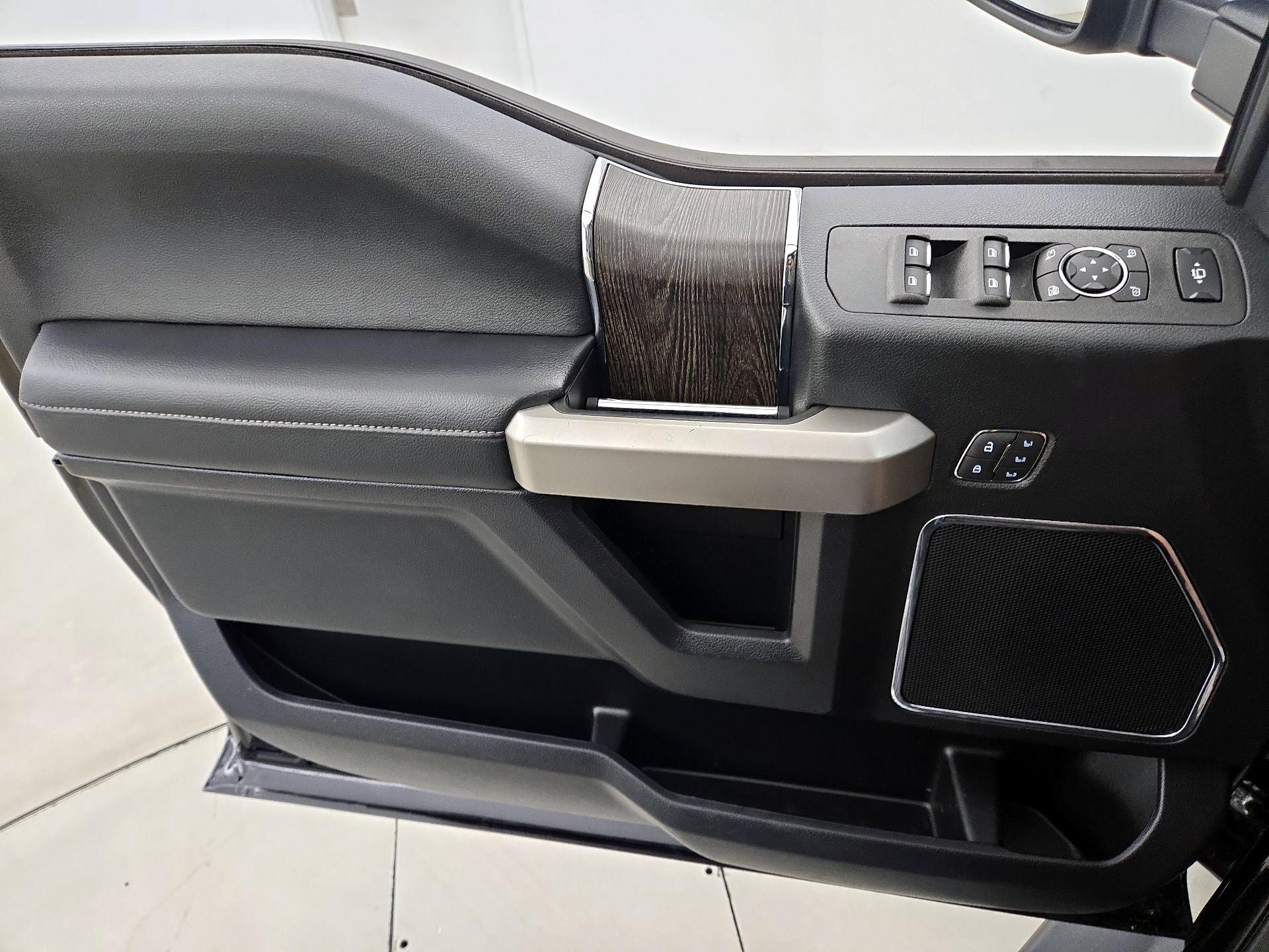 Thumbnail: 2020 Ford F-250 - 12