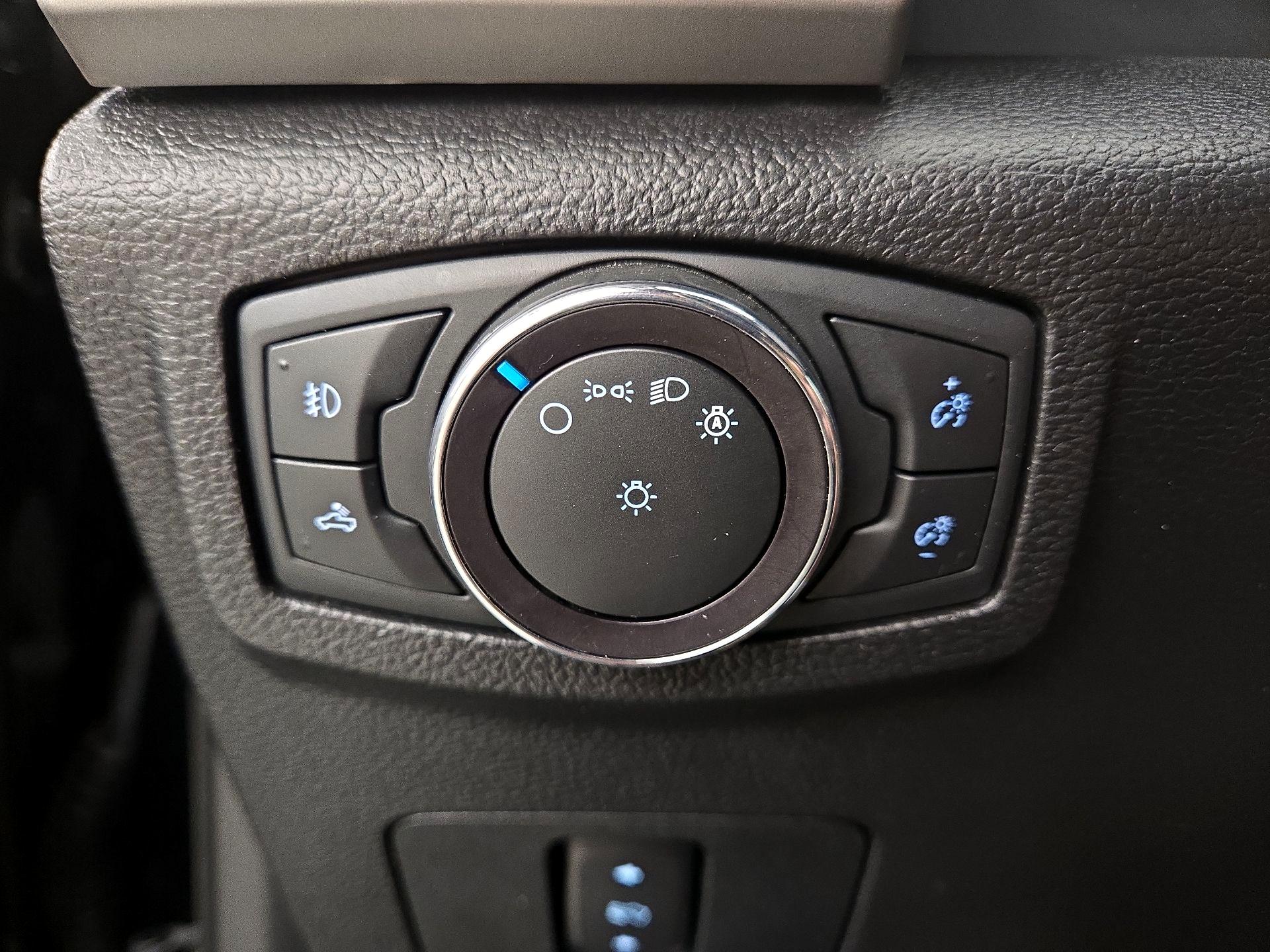 Thumbnail: 2020 Ford F-250 - 13