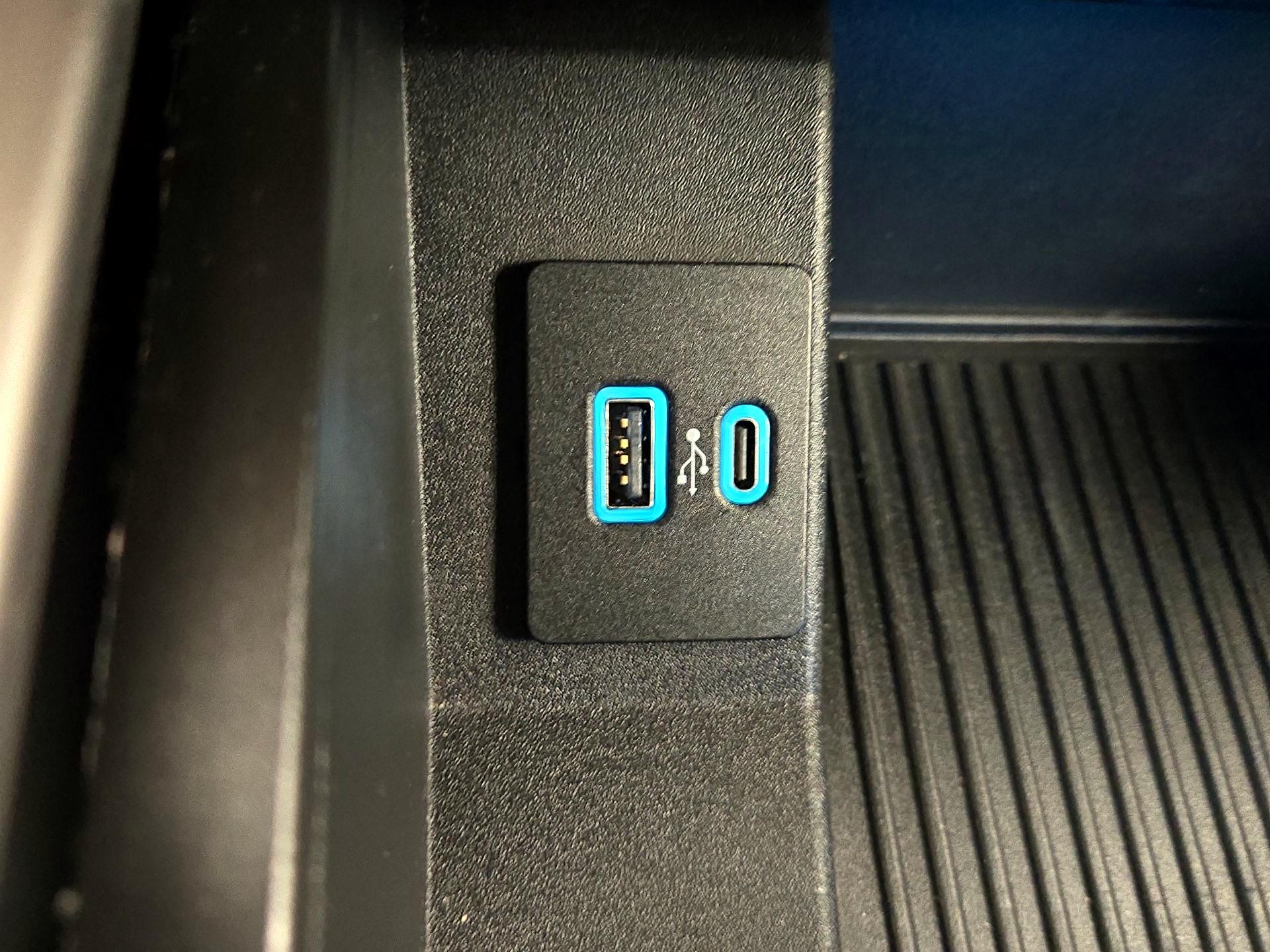 Thumbnail: 2020 Ford F-250 - 19