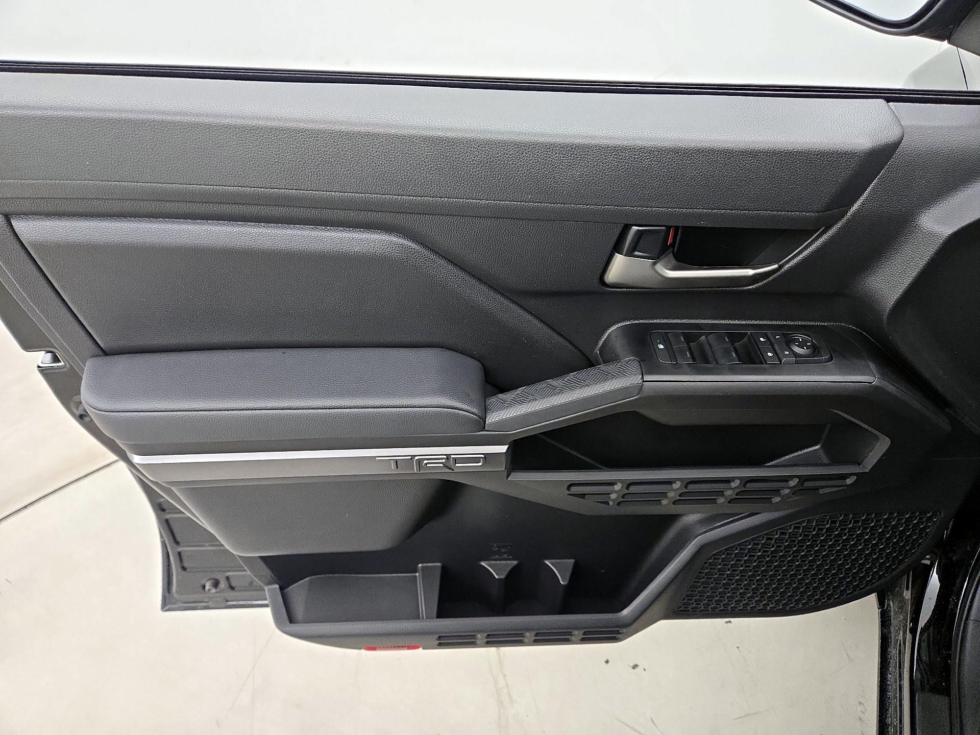 Thumbnail: 2025 Toyota Tacoma - 12