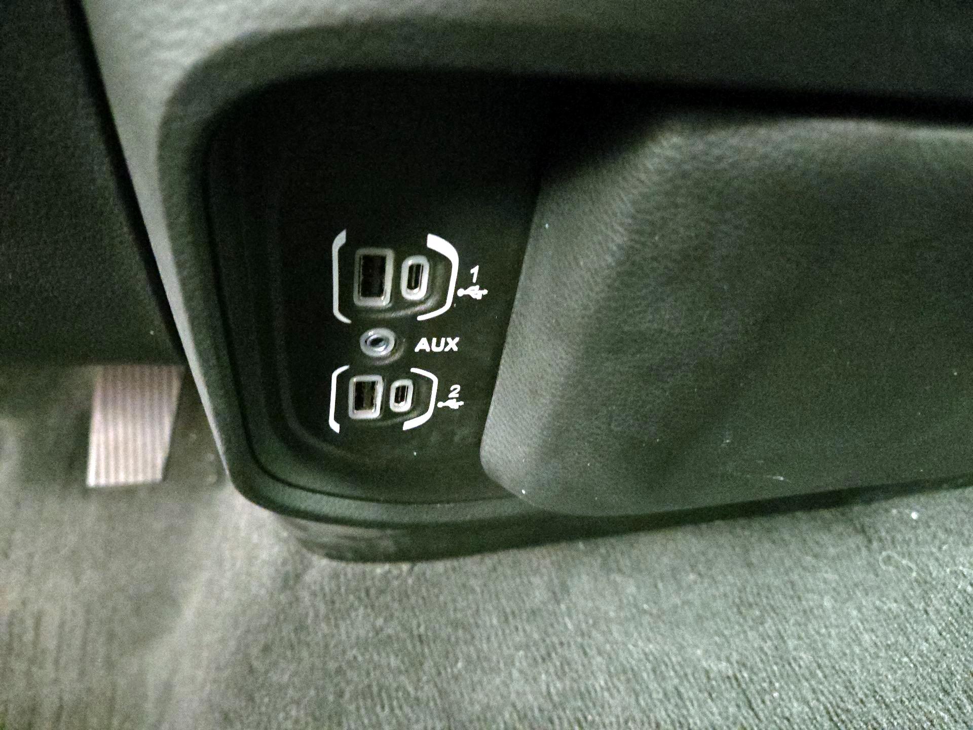 Thumbnail: 2022 RAM 1500 - 19