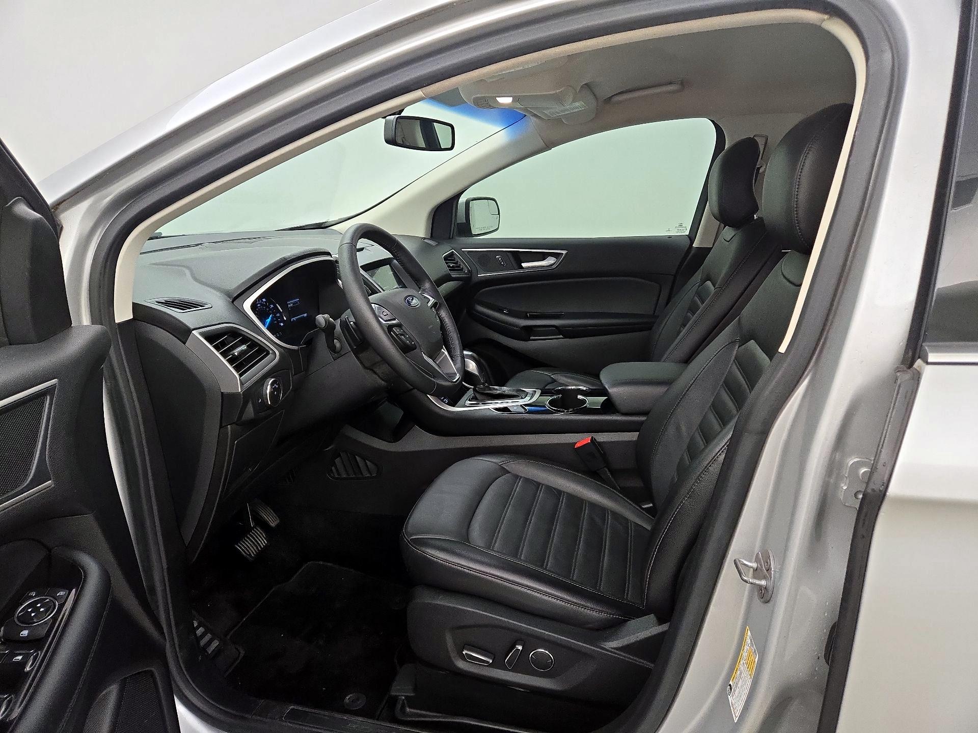 Thumbnail: 2018 Ford Edge - 11