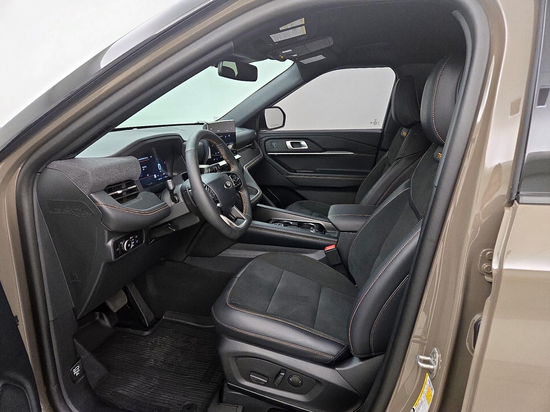 Thumbnail: 2026 Ford Explorer - 11