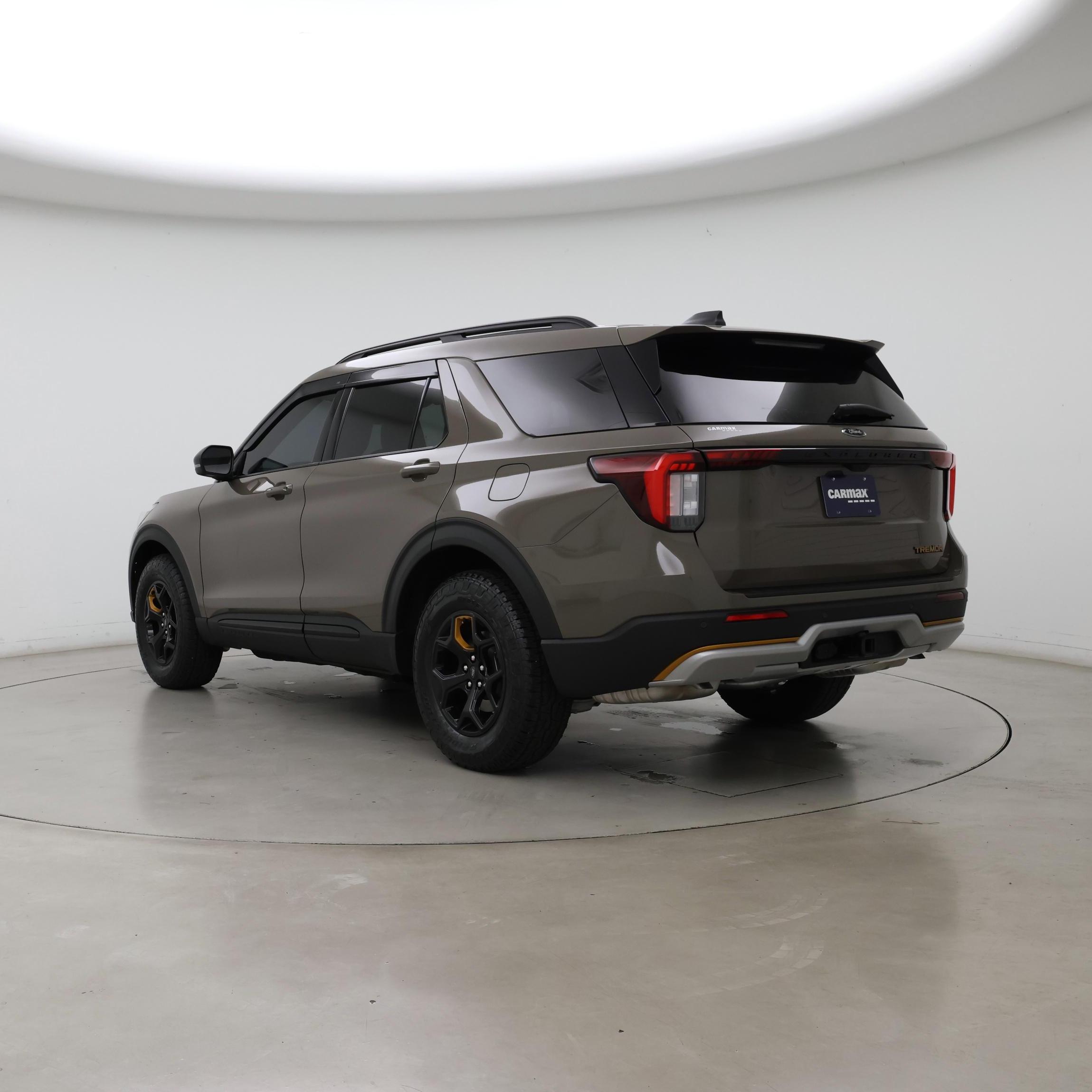 Thumbnail: 2026 Ford Explorer - 2