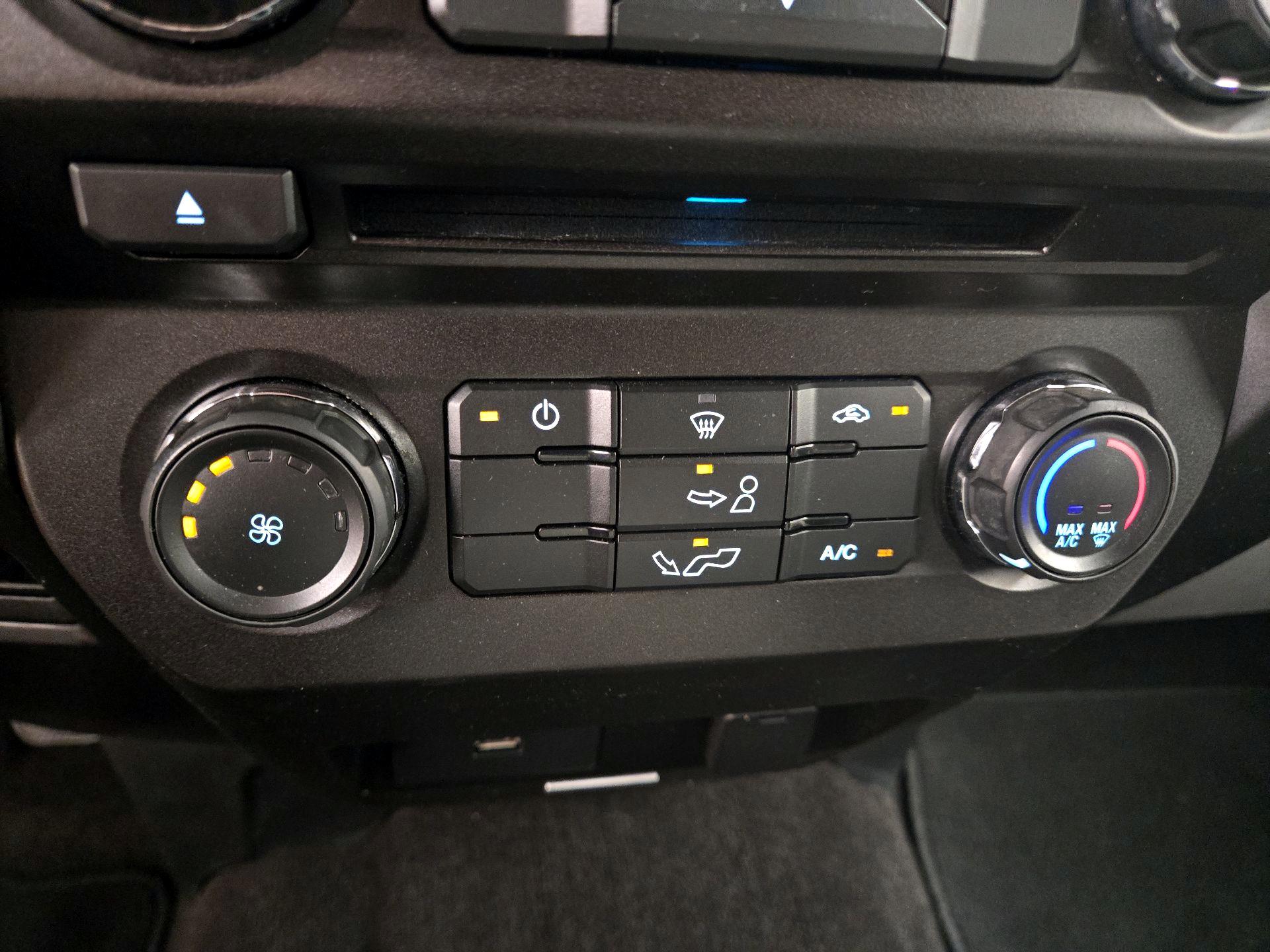 Thumbnail: 2018 Ford F-150 - 16