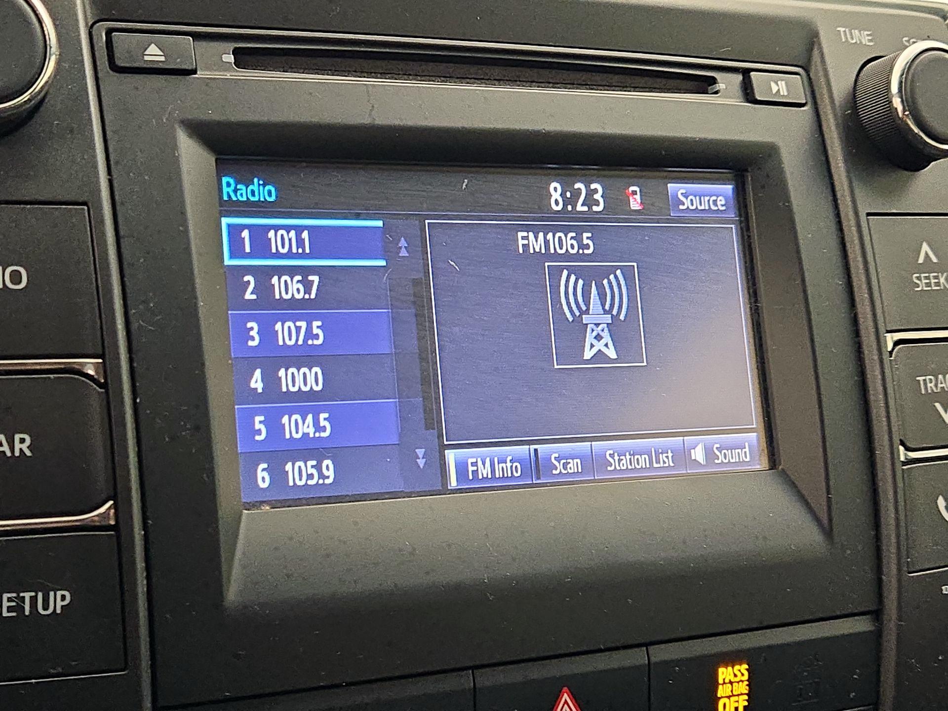 Thumbnail: 2016 Toyota Camry - 15