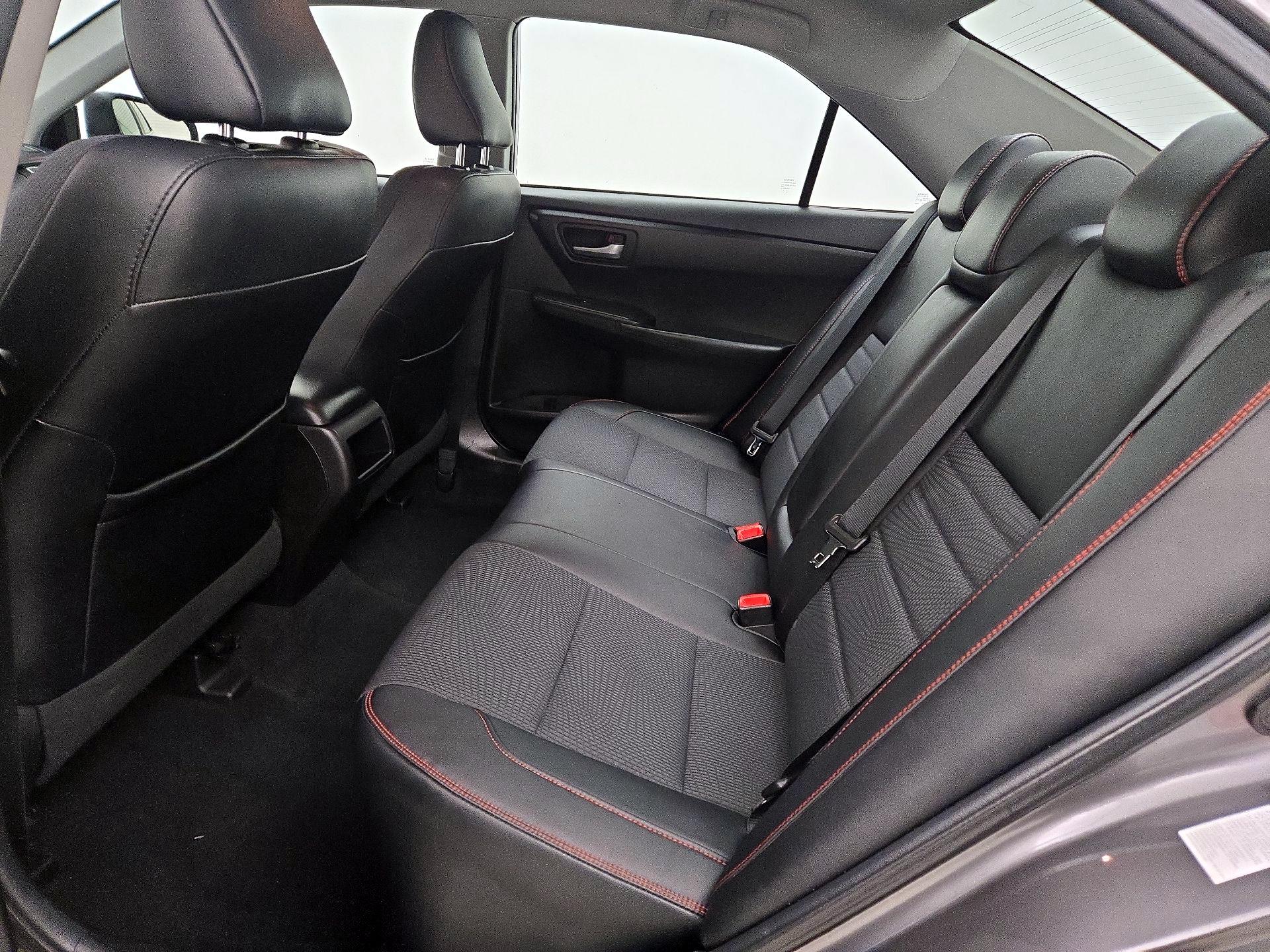 Thumbnail: 2016 Toyota Camry - 19