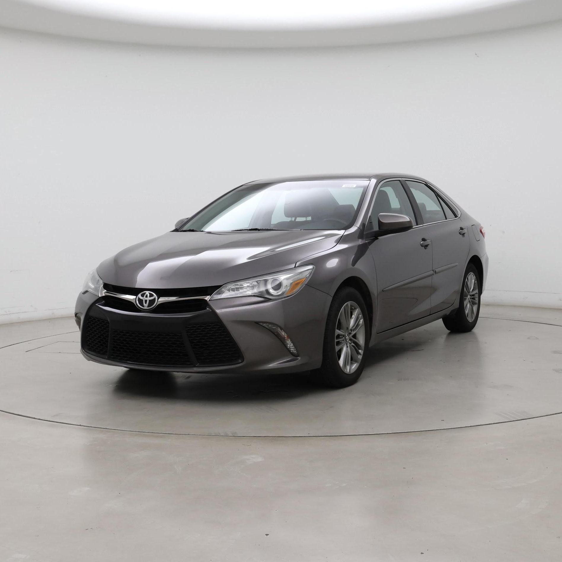 Thumbnail: 2016 Toyota Camry - 4