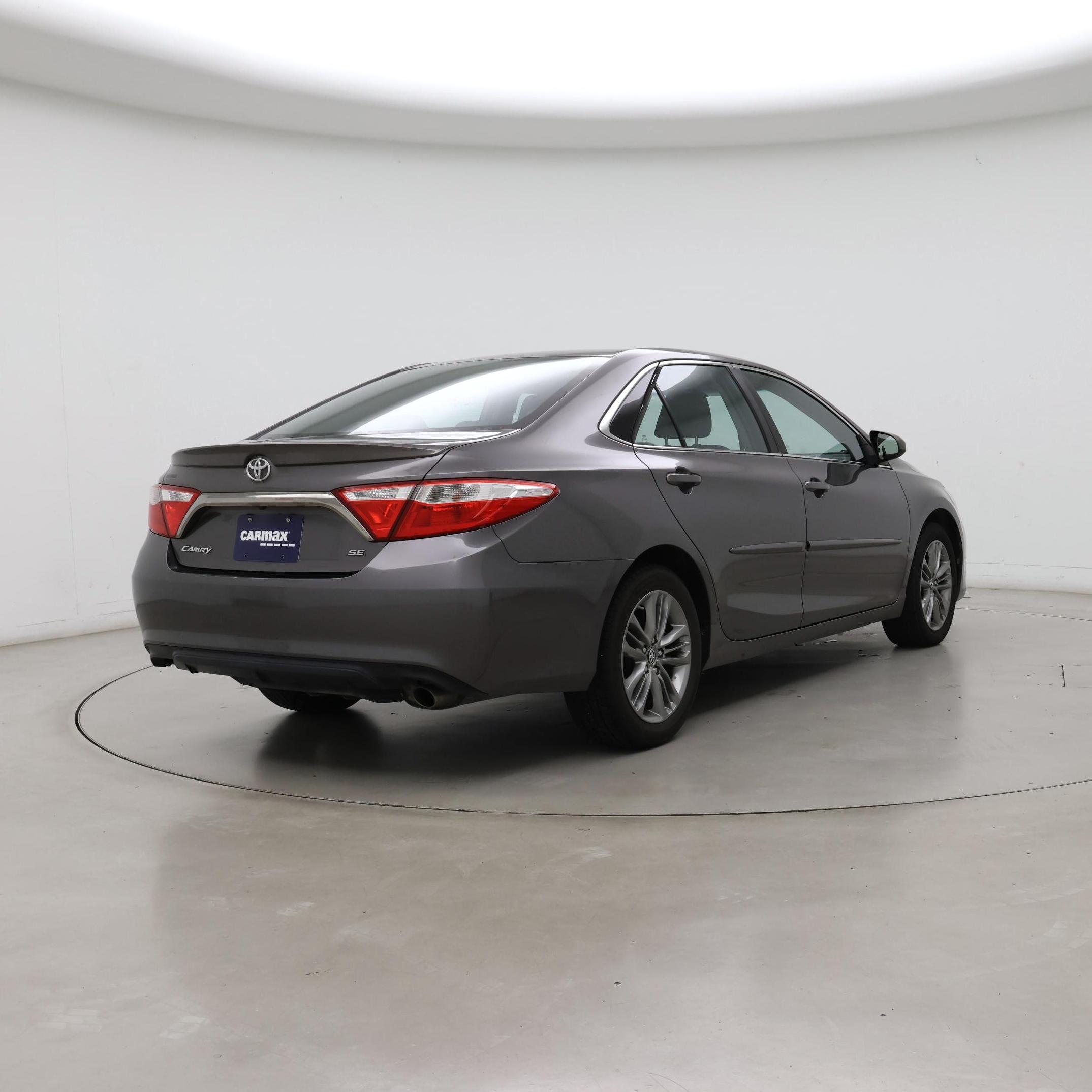 Thumbnail: 2016 Toyota Camry - 8