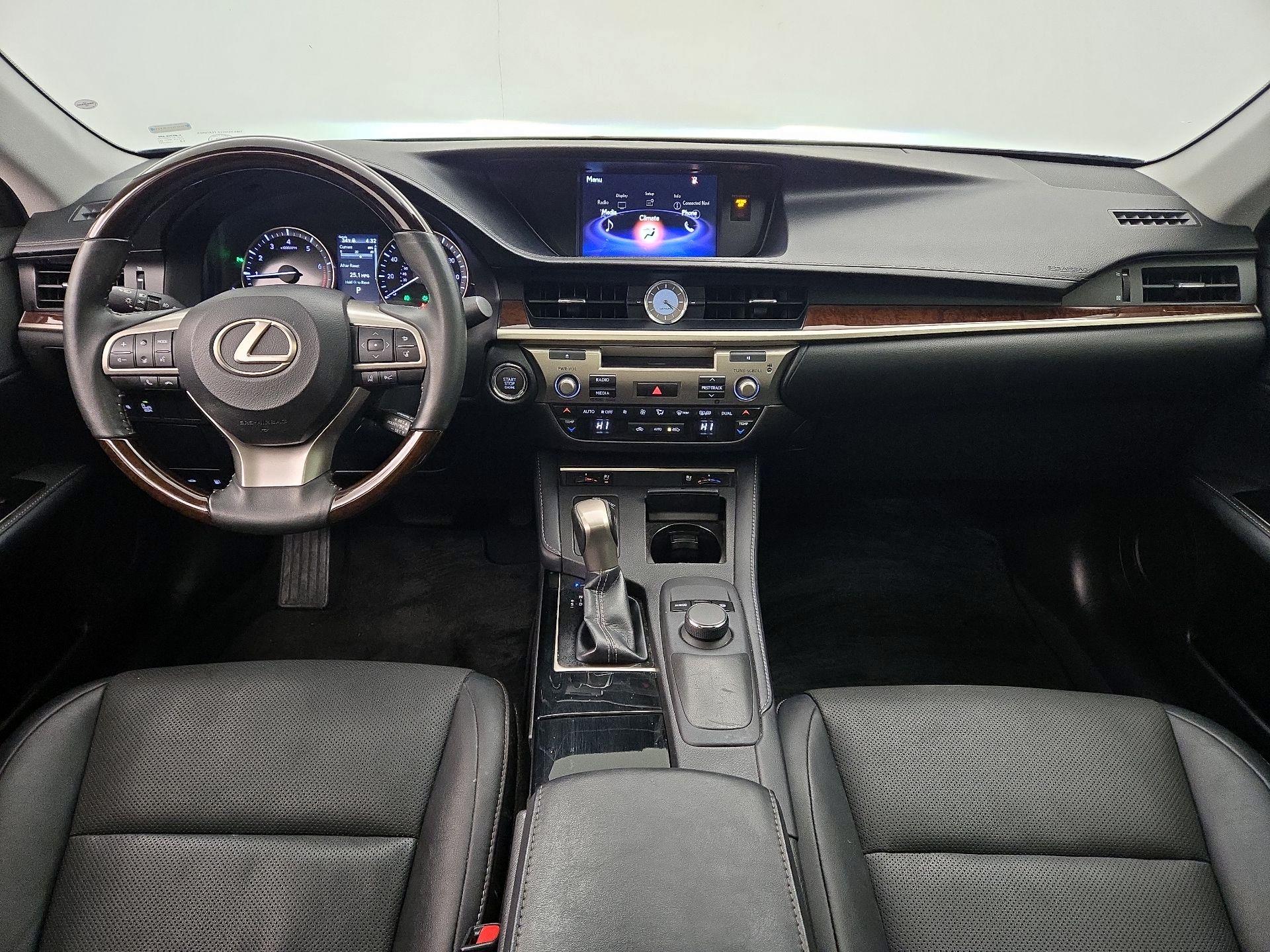 Thumbnail: 2018 Lexus ES - 9