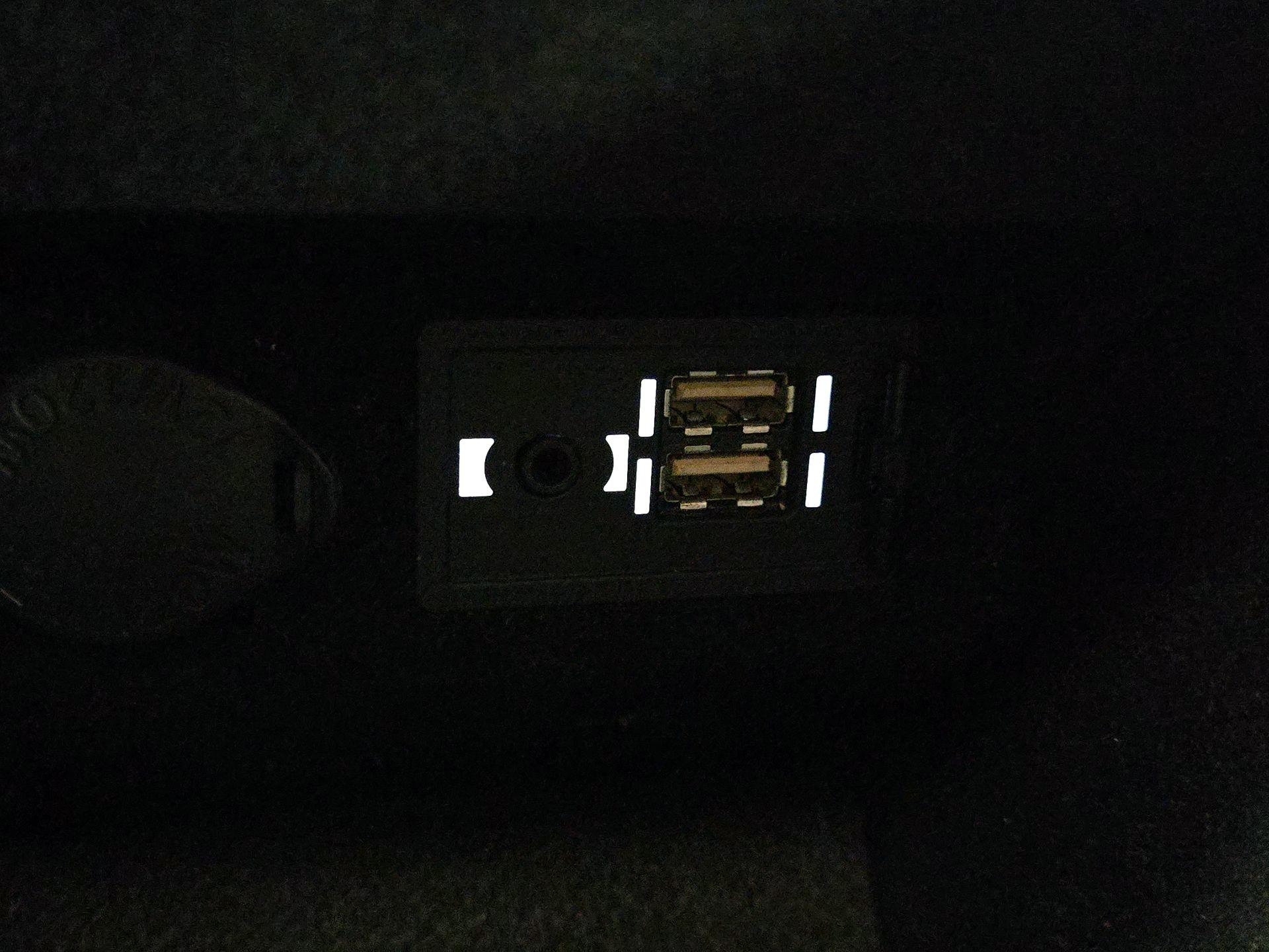 Thumbnail: 2018 Lexus ES - 18