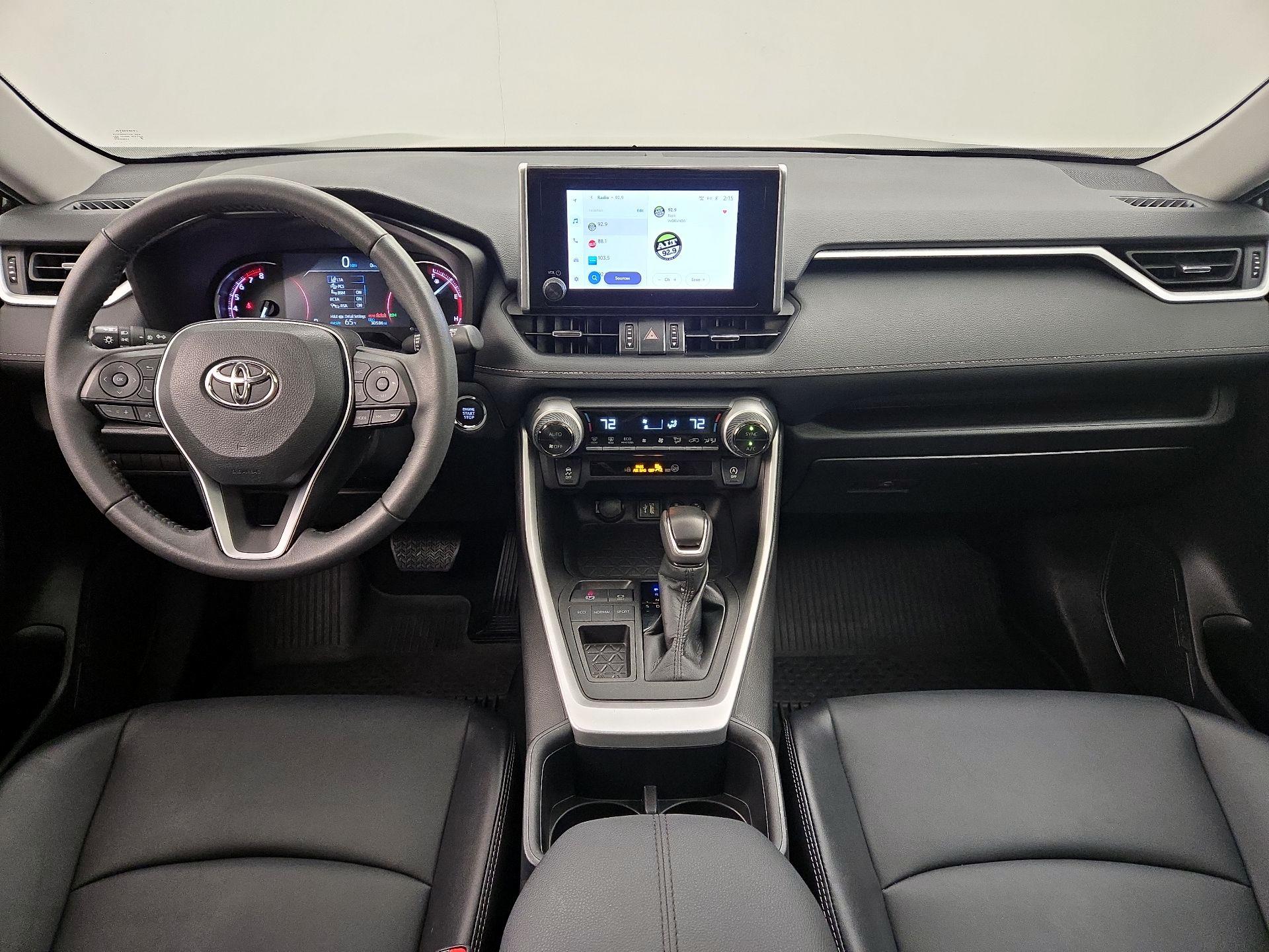 Thumbnail: 2023 Toyota RAV4 - 9