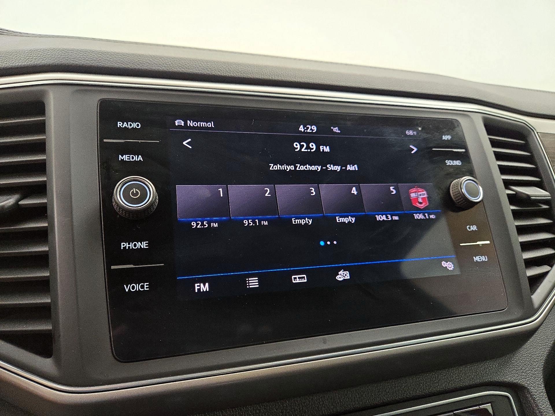 Thumbnail: 2018 Volkswagen Atlas - 15