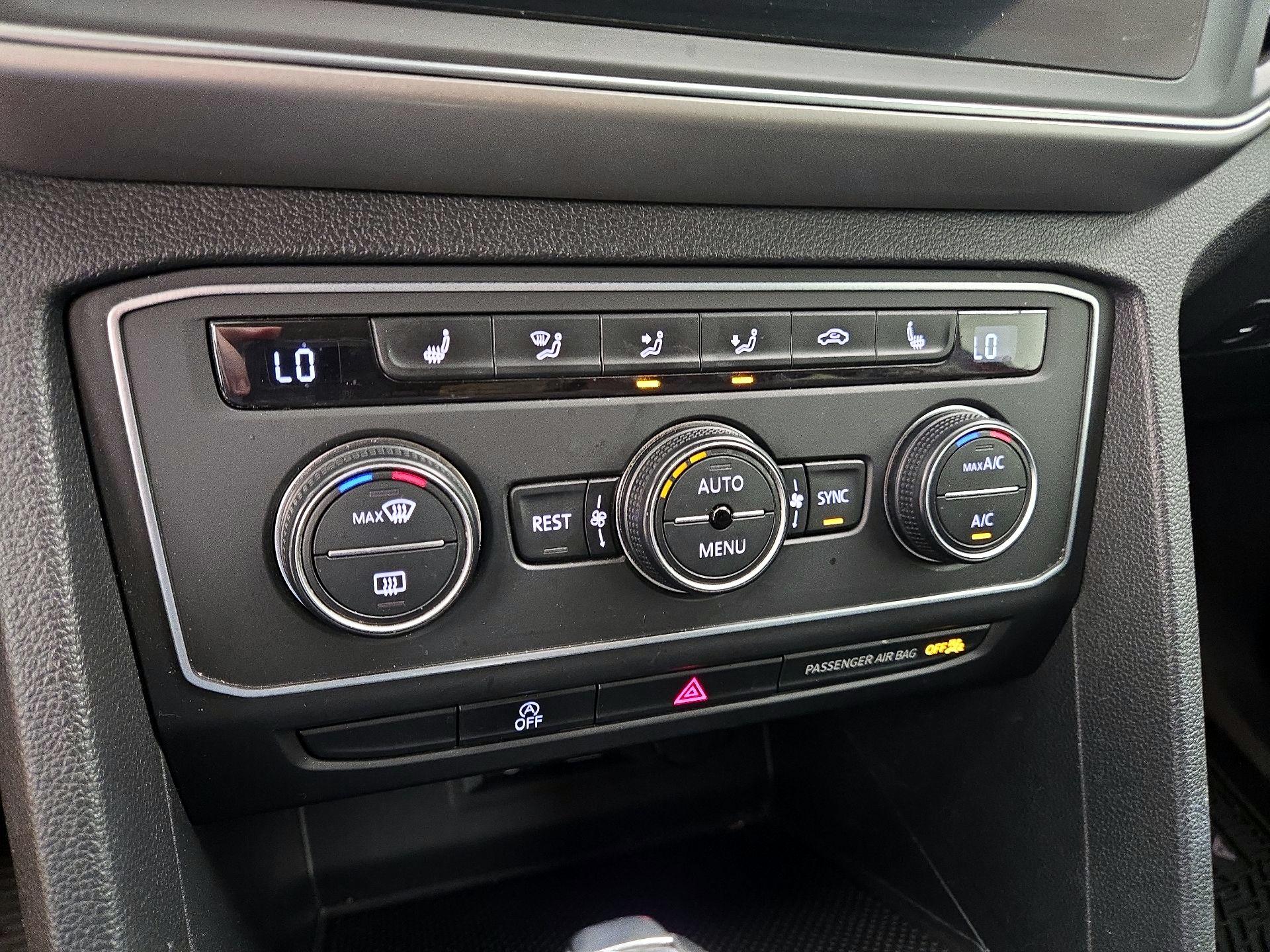 Thumbnail: 2018 Volkswagen Atlas - 16