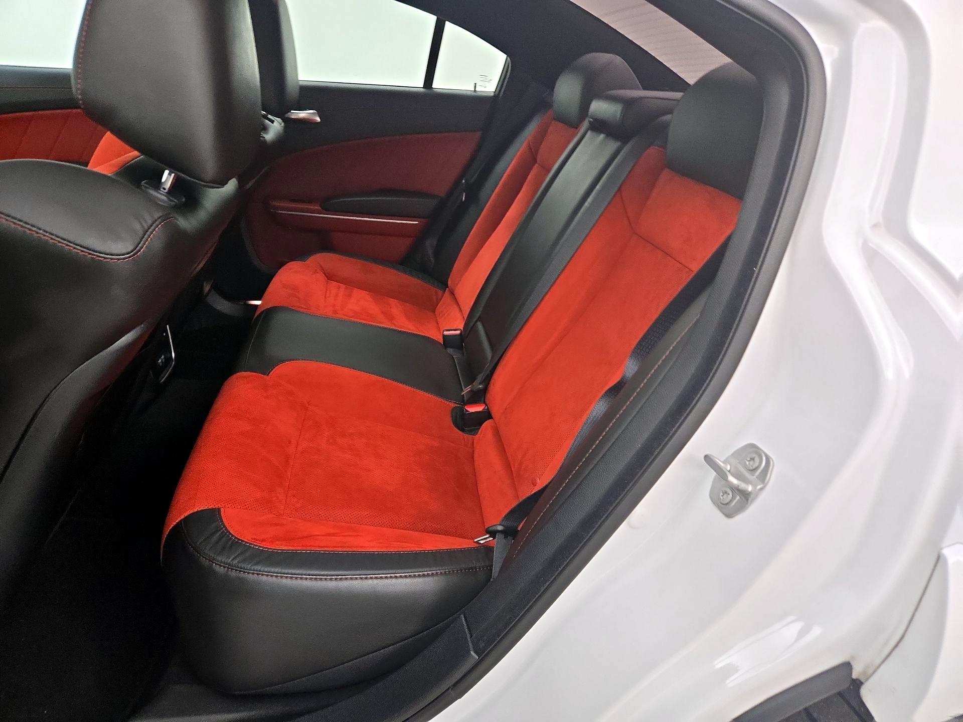 Thumbnail: 2020 Dodge Charger - 20