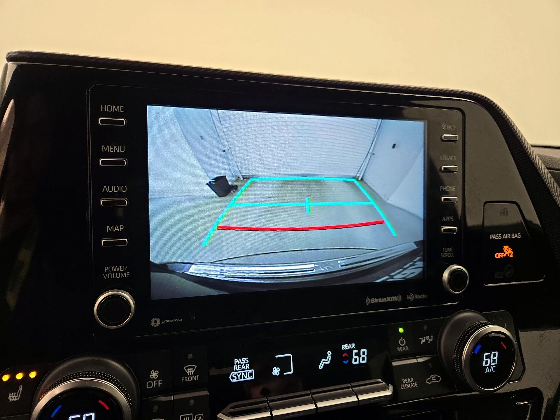 Thumbnail: 2022 Toyota Highlander - 14