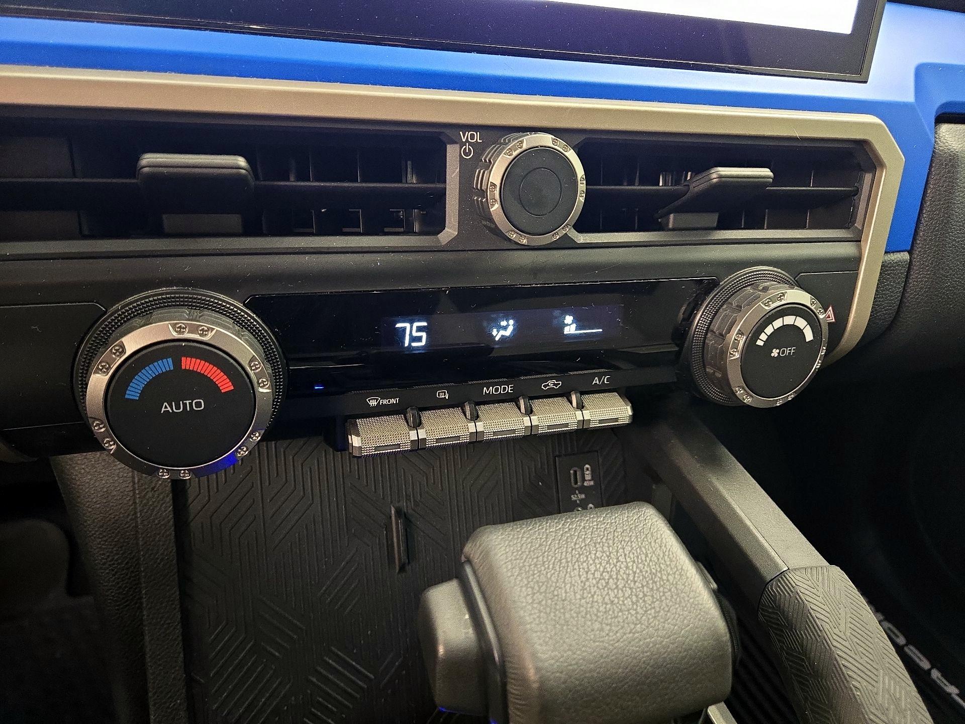 Thumbnail: 2024 Toyota Tacoma - 16