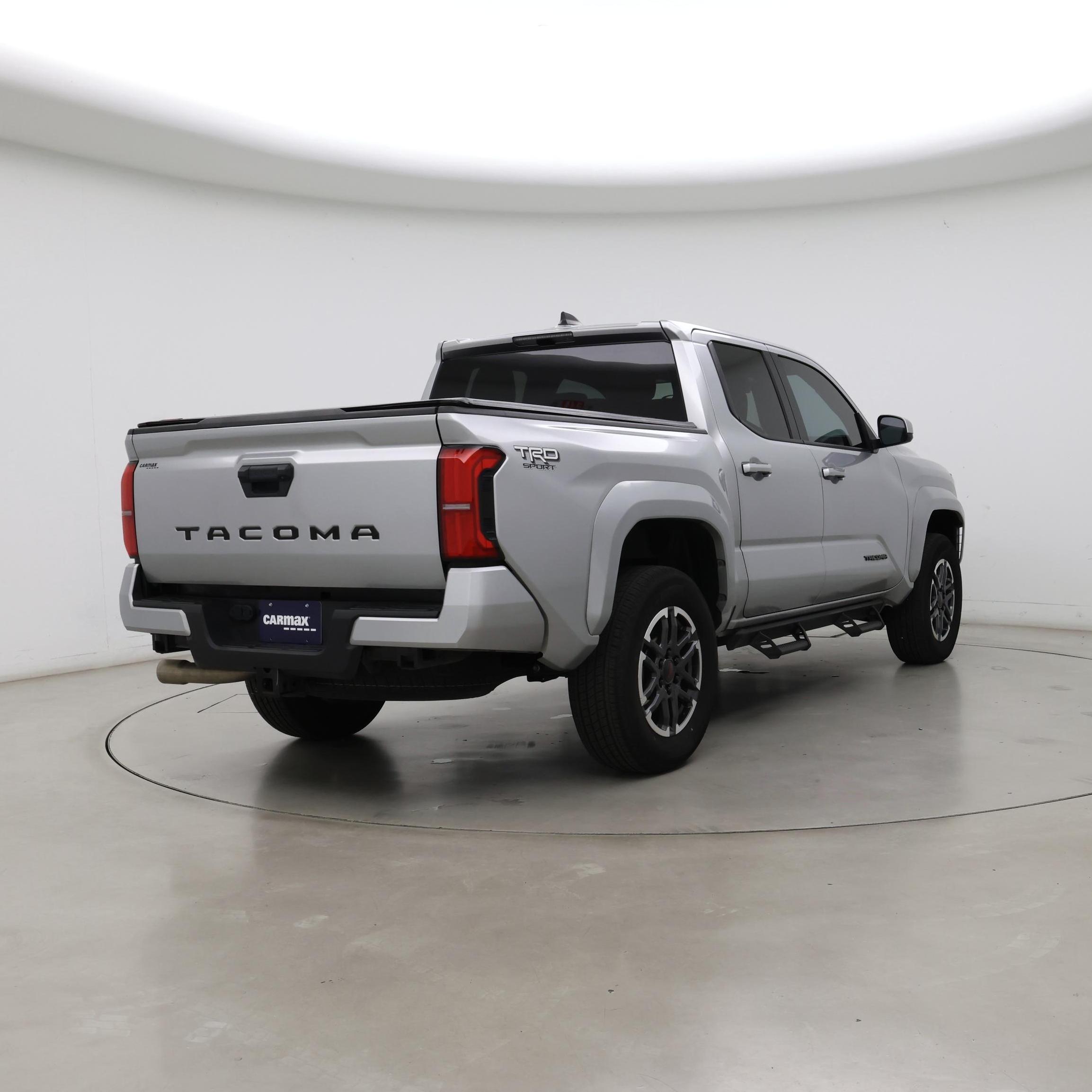 Thumbnail: 2024 Toyota Tacoma - 8