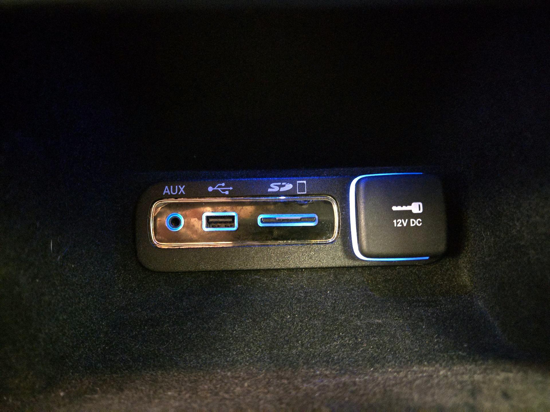 Thumbnail: 2017 Jeep Grand Cherokee - 19