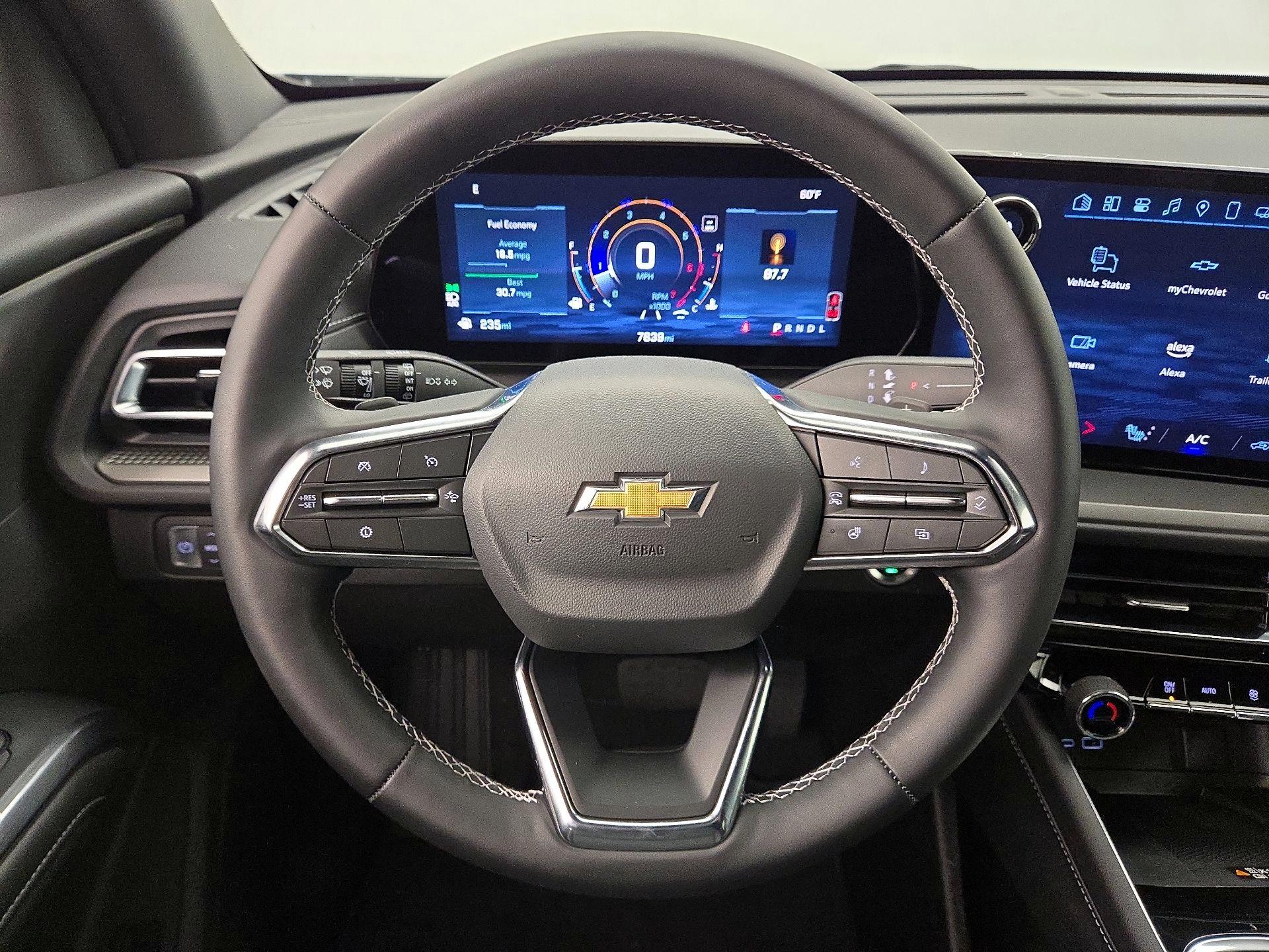 Thumbnail: 2025 Chevrolet Traverse - 10