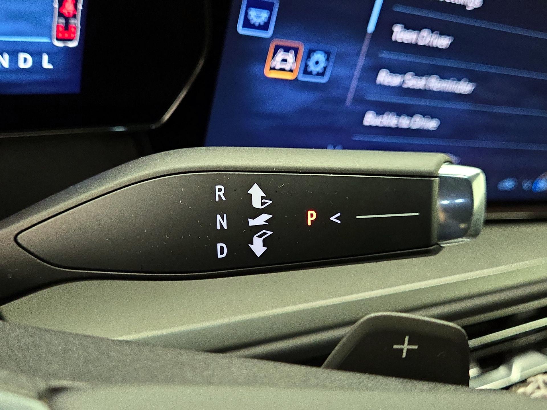 Thumbnail: 2025 Chevrolet Traverse - 17