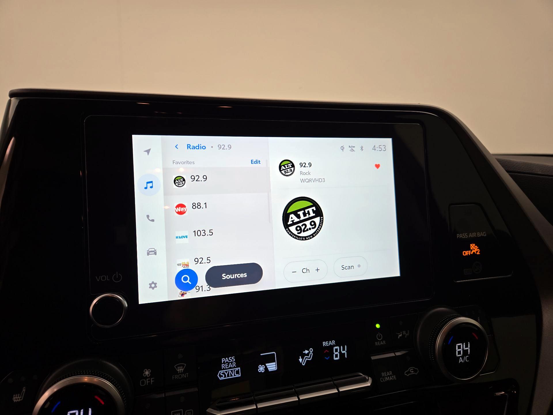 Thumbnail: 2024 Toyota Highlander - 15