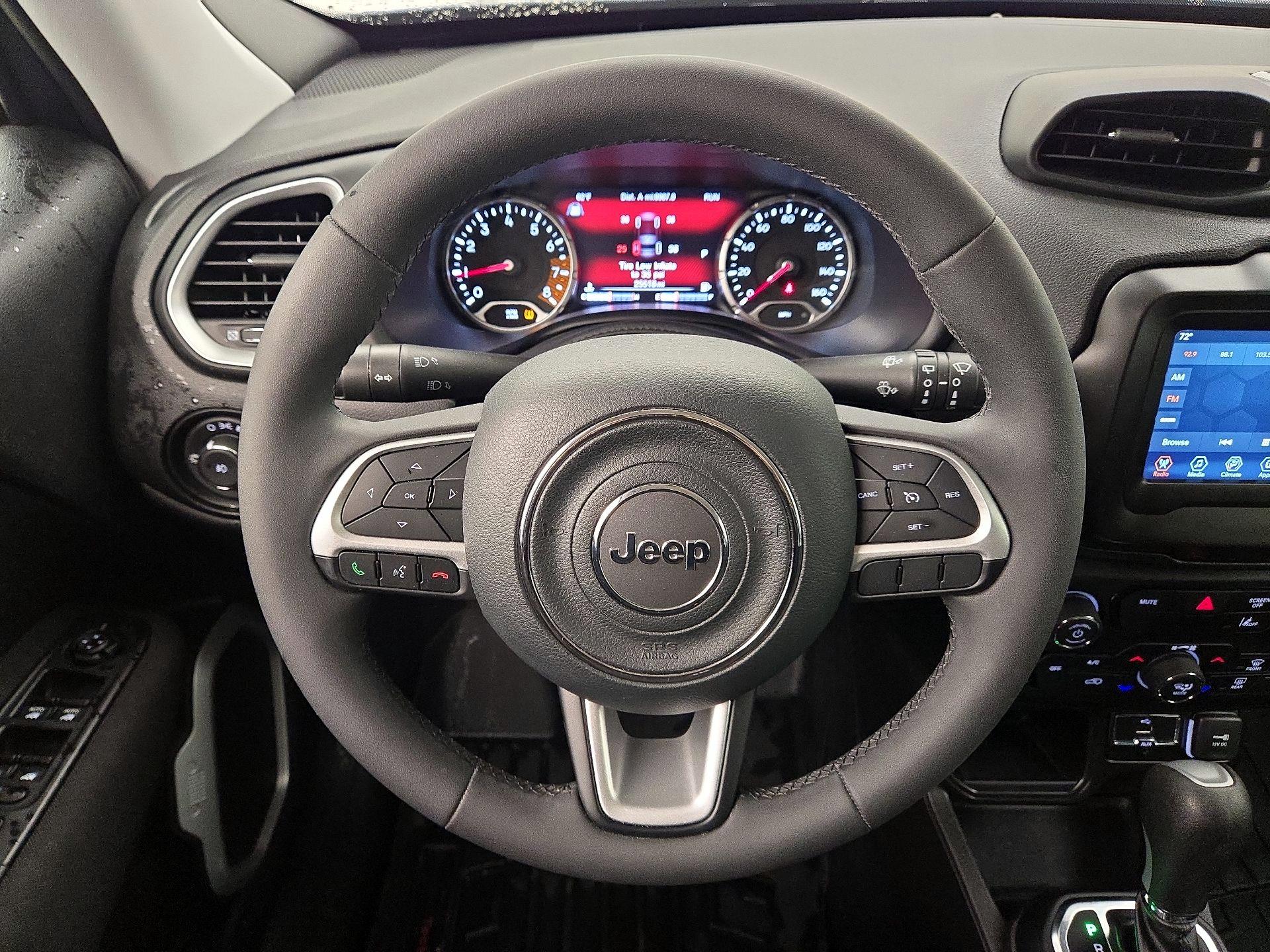 Thumbnail: 2021 Jeep Renegade - 10