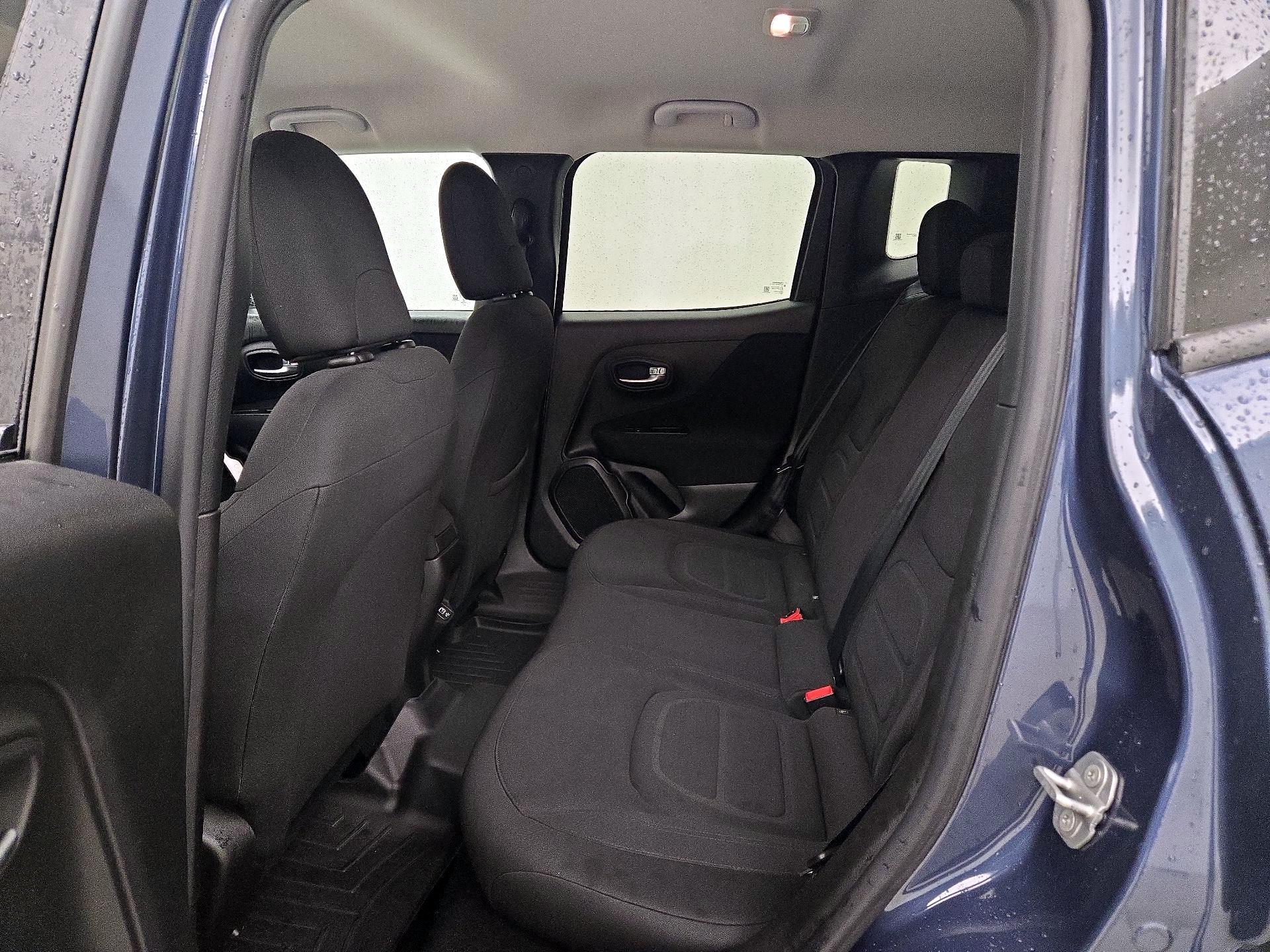 Thumbnail: 2021 Jeep Renegade - 19