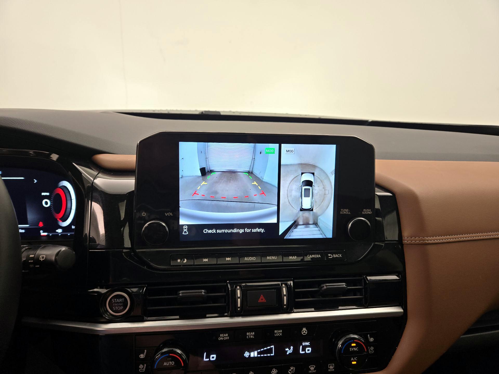 Thumbnail: 2023 Nissan Pathfinder - 15