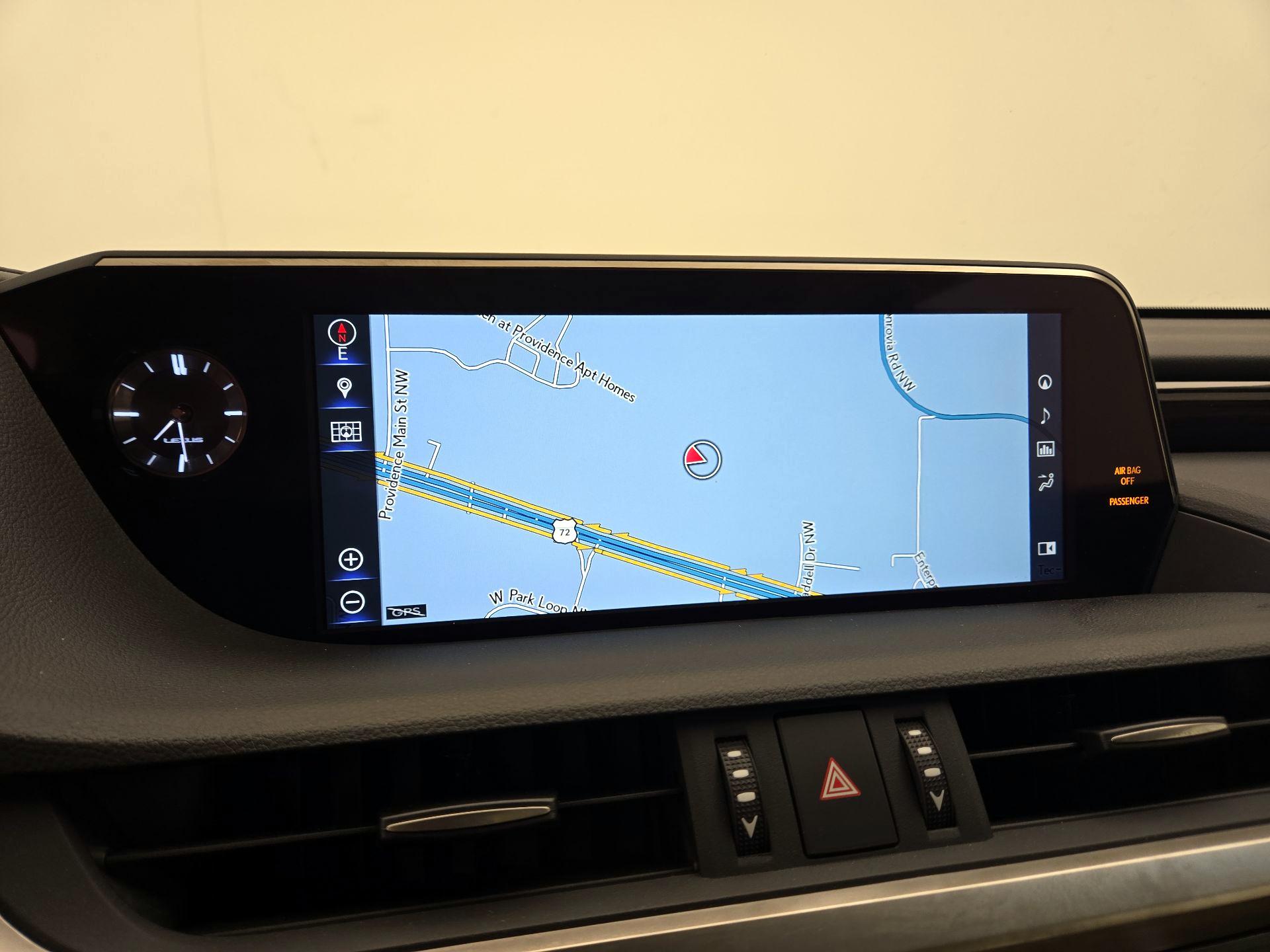 Thumbnail: 2019 Lexus ES - 14