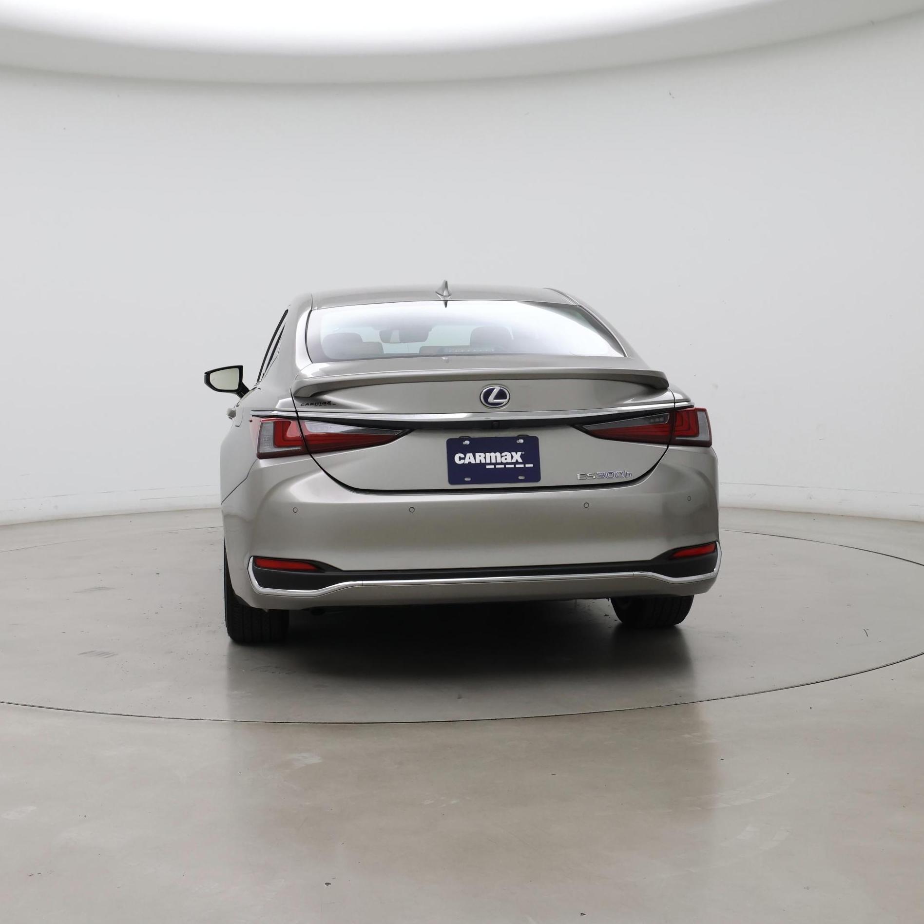 Thumbnail: 2019 Lexus ES - 6