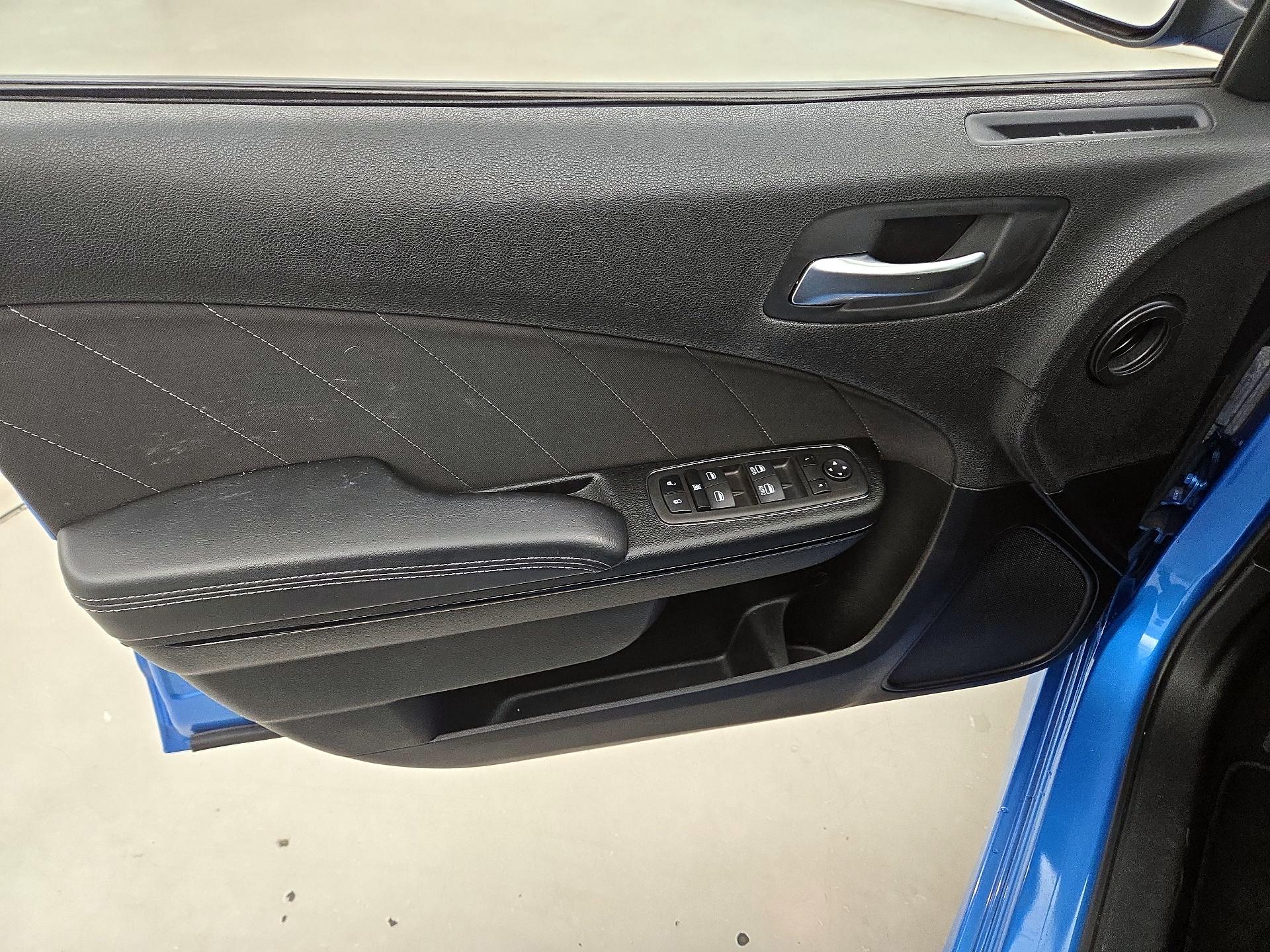 Thumbnail: 2023 Dodge Charger - 12