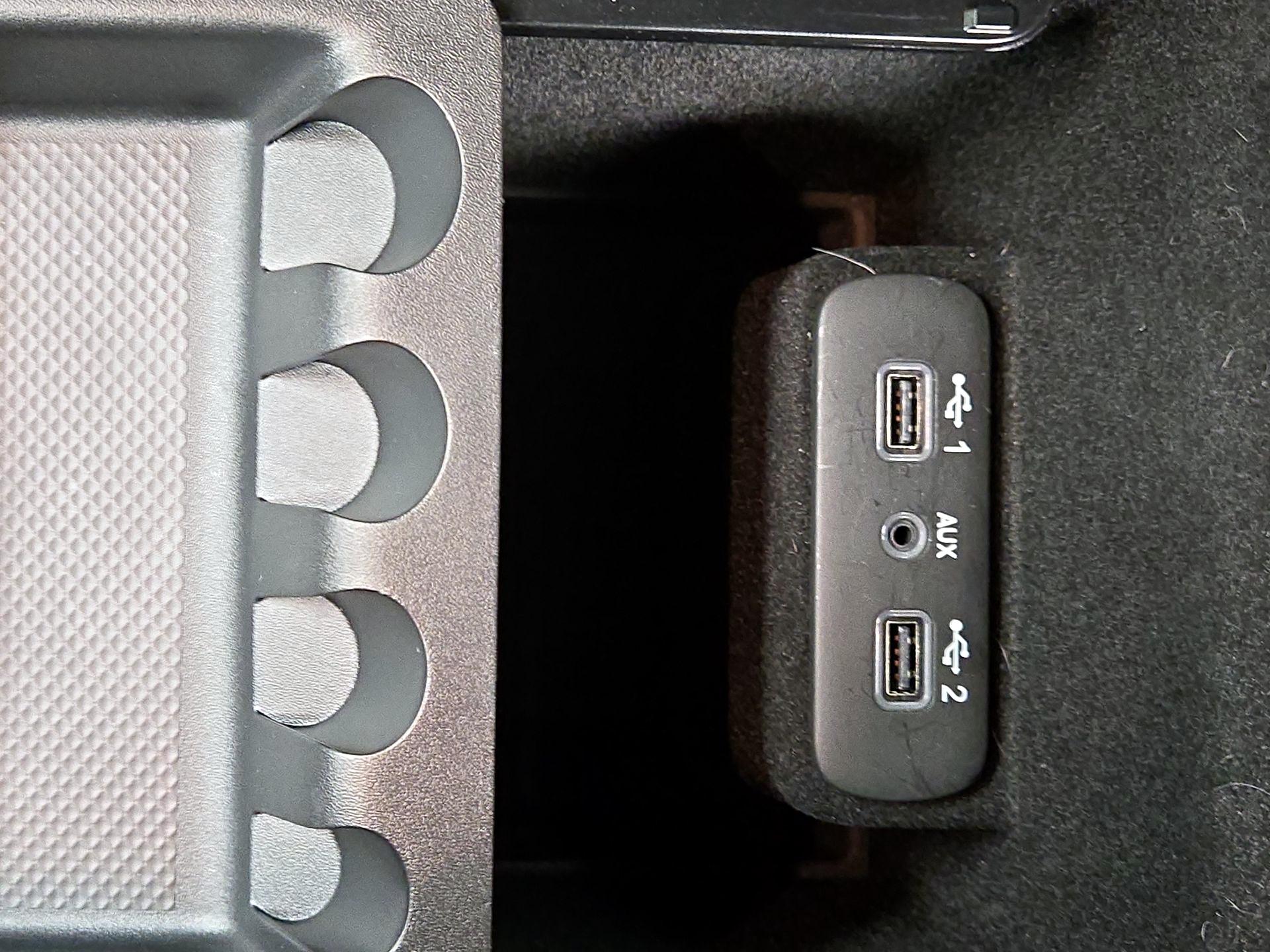 Thumbnail: 2023 Dodge Charger - 18