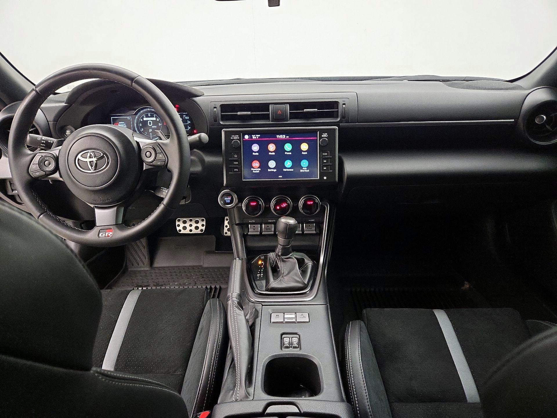 Thumbnail: 2023 Toyota GR86 - 9