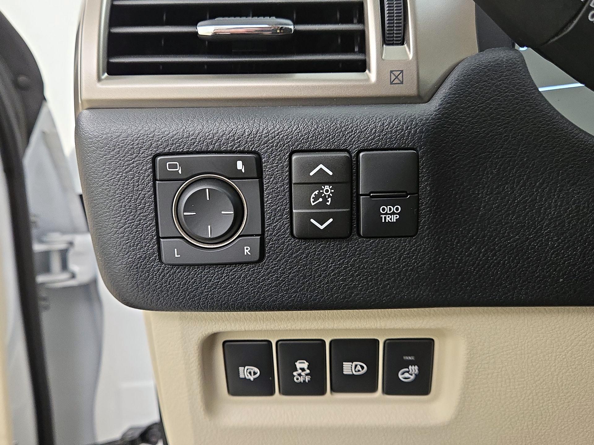 Thumbnail: 2021 Lexus GX - 13