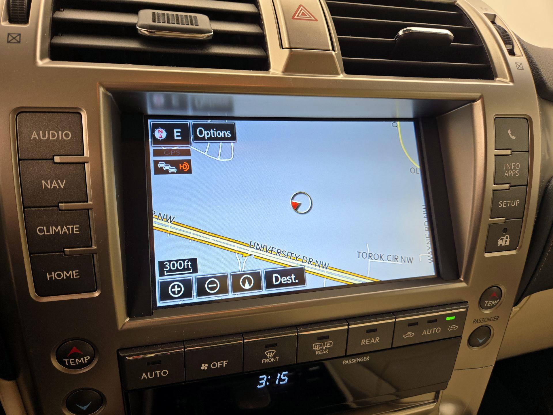 Thumbnail: 2021 Lexus GX - 14