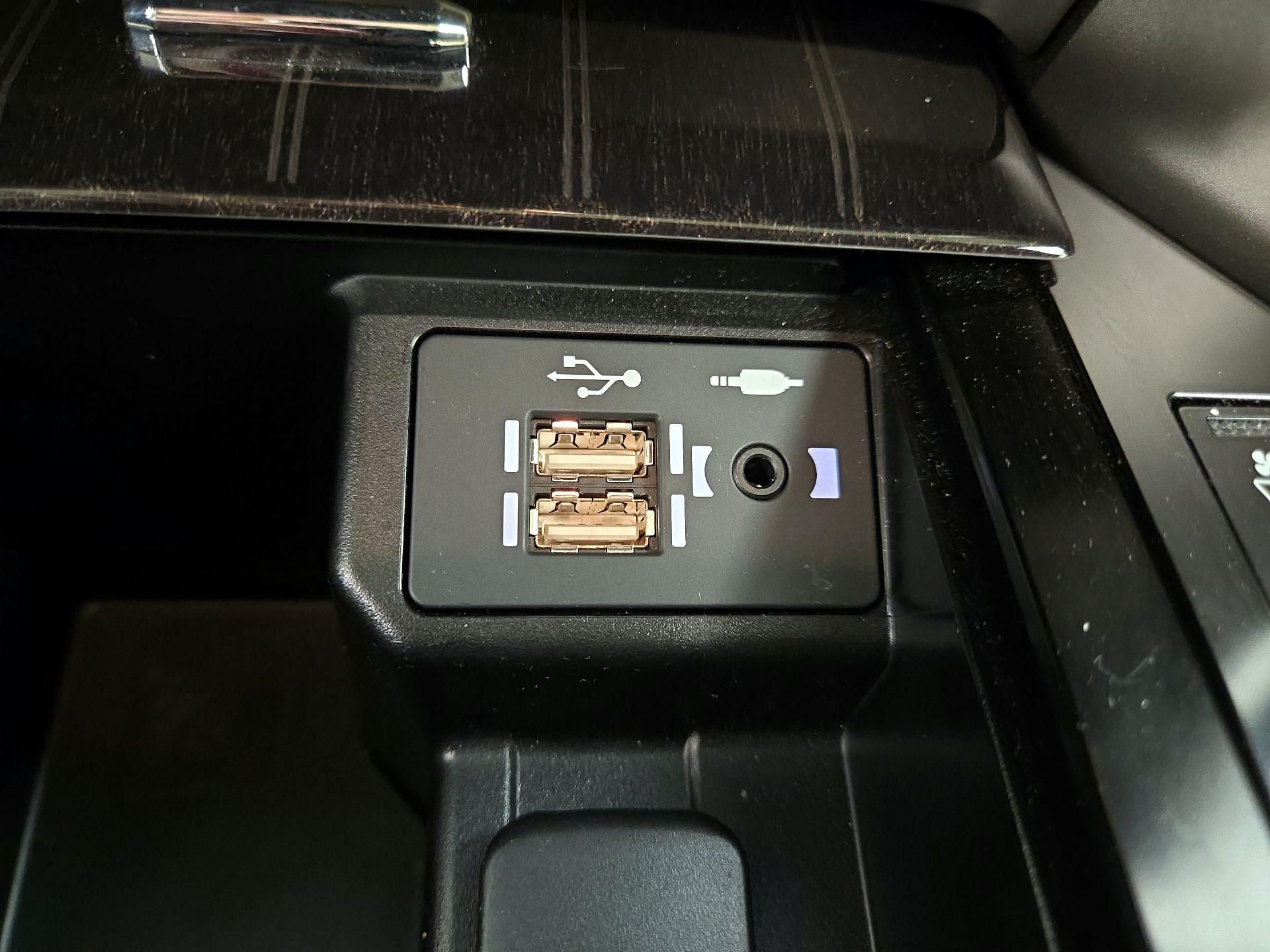 Thumbnail: 2021 Lexus GX - 19