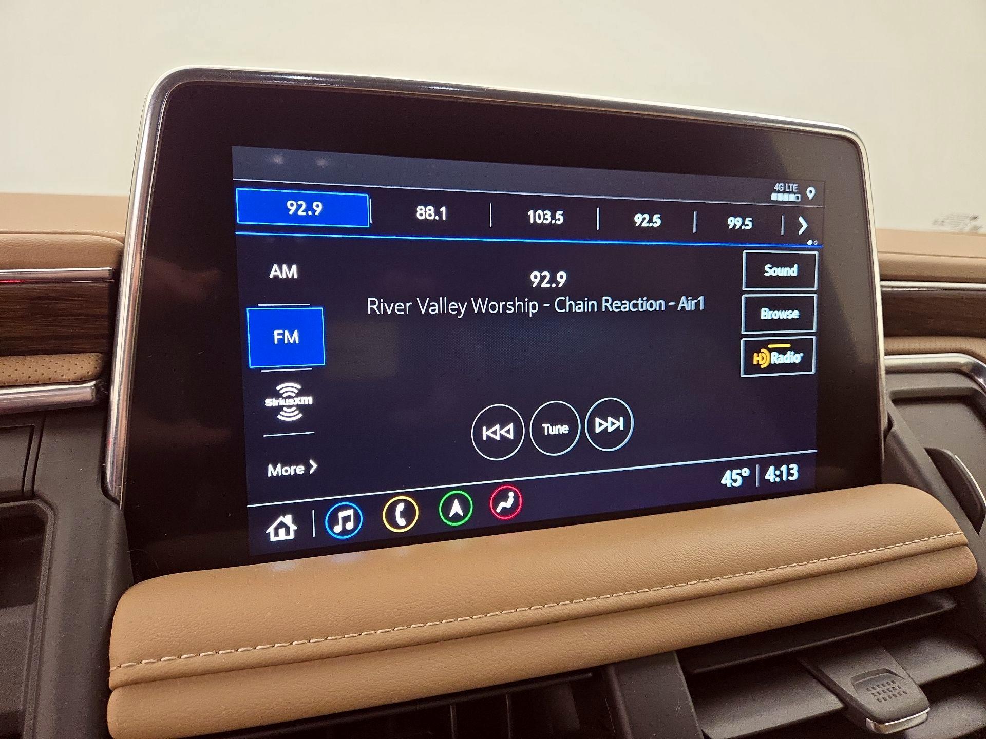 Thumbnail: 2021 Chevrolet Tahoe - 16