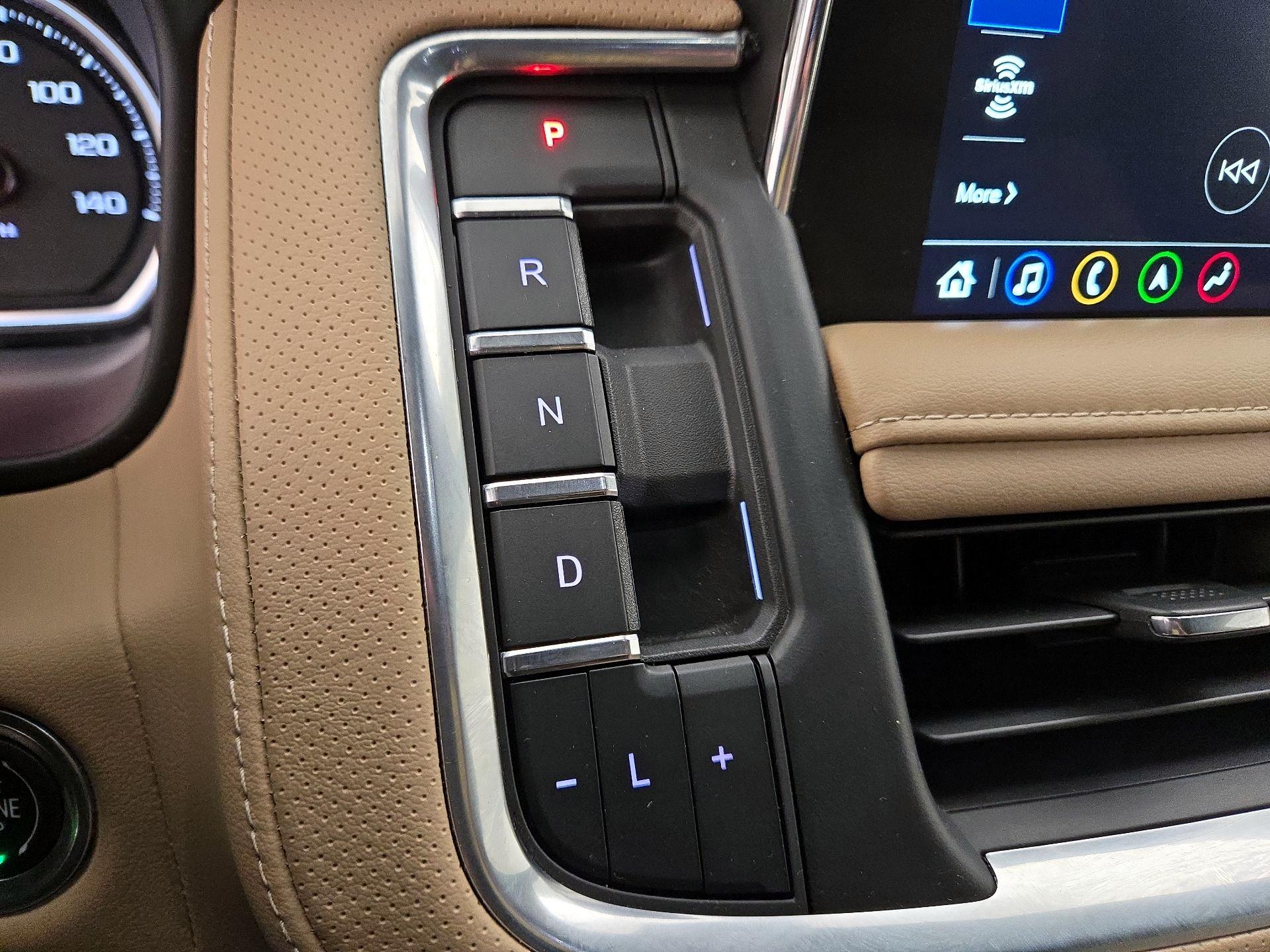 Thumbnail: 2021 Chevrolet Tahoe - 18